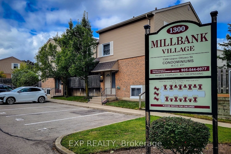 1300 Upper Ottawa St, Hamilton, Ontario, Quinndale