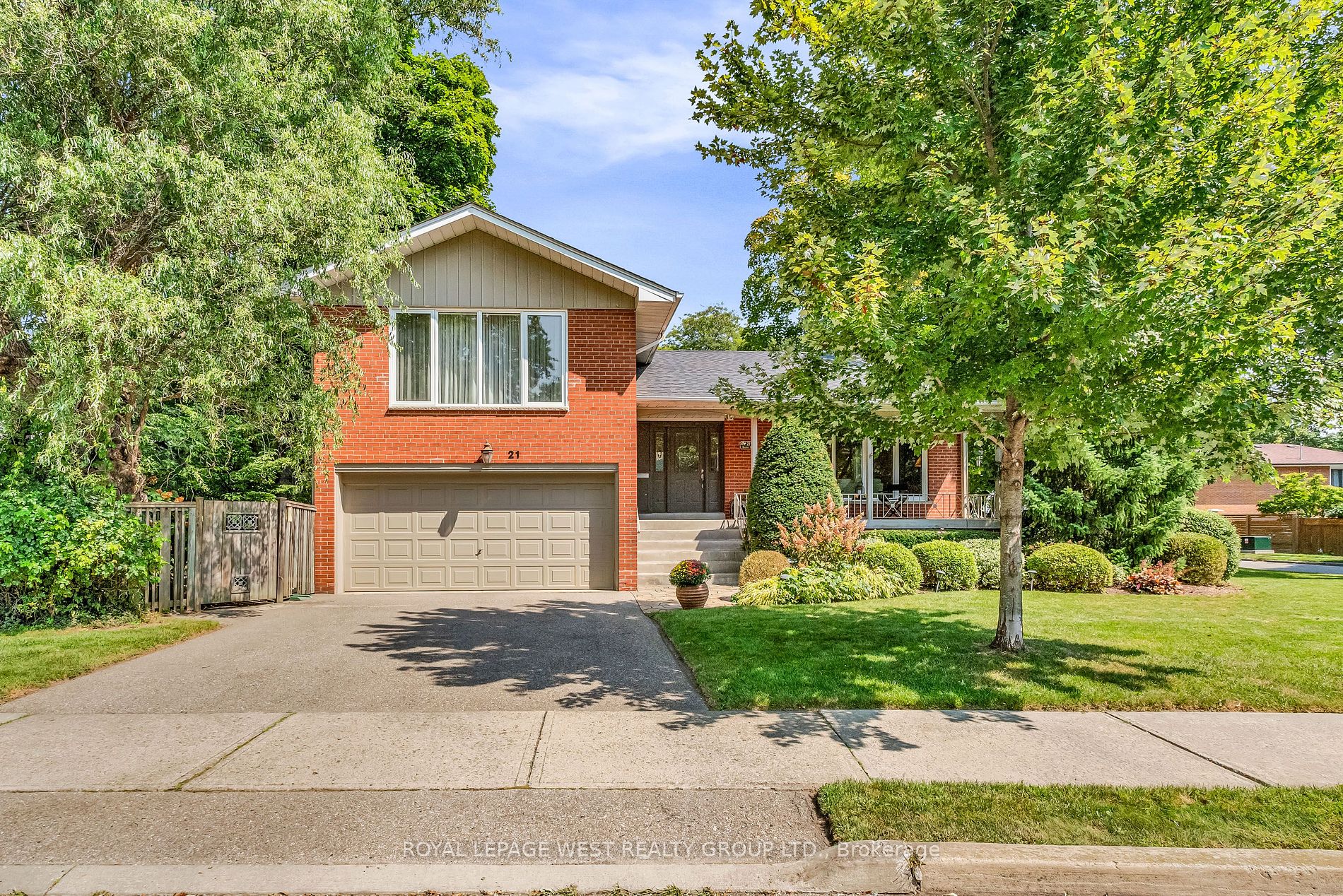 21 Boxbury Rd, Toronto, Ontario, Markland Wood