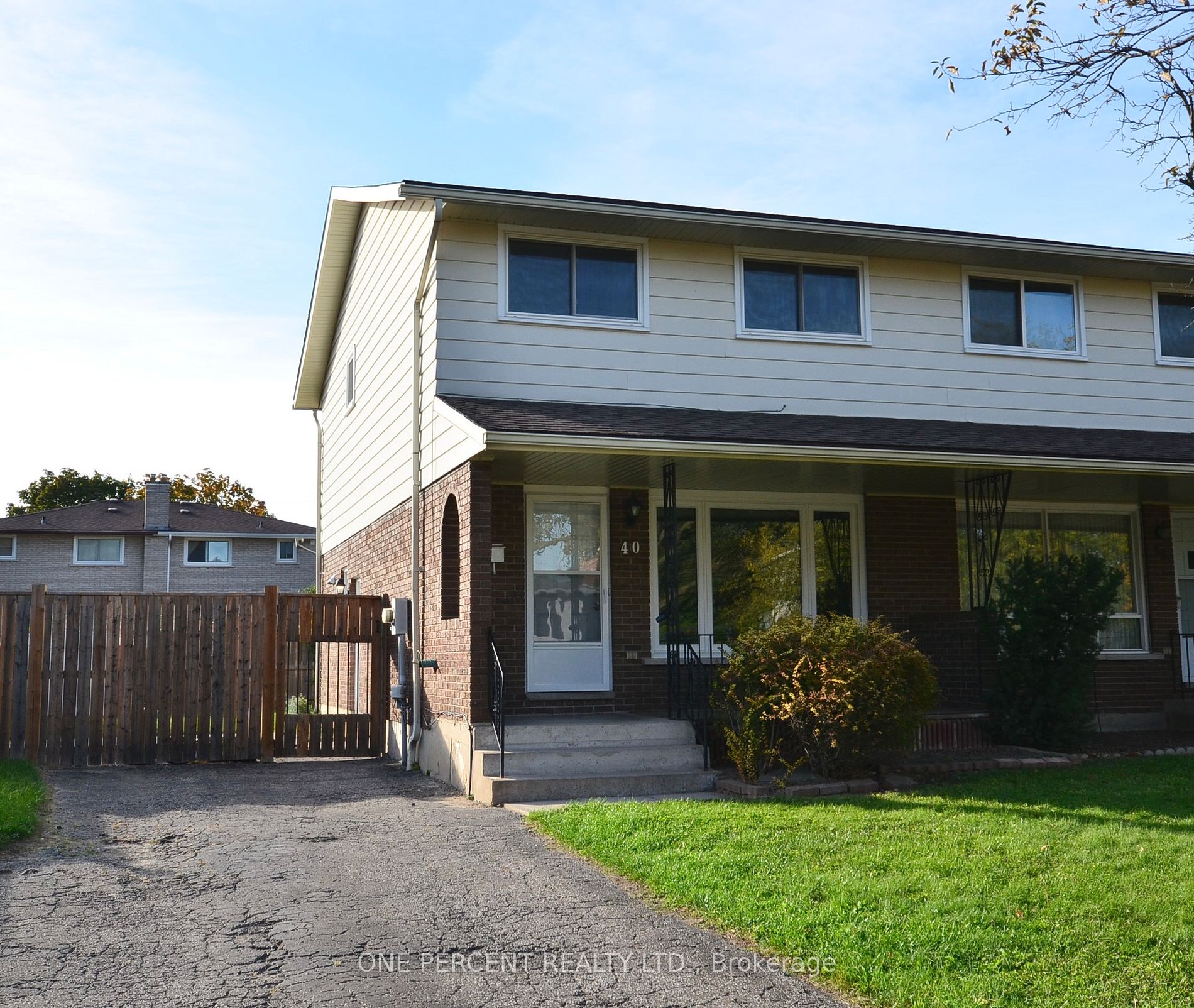 40 Westfield Dr, St. Catharines, Ontario, 446 - Fairview