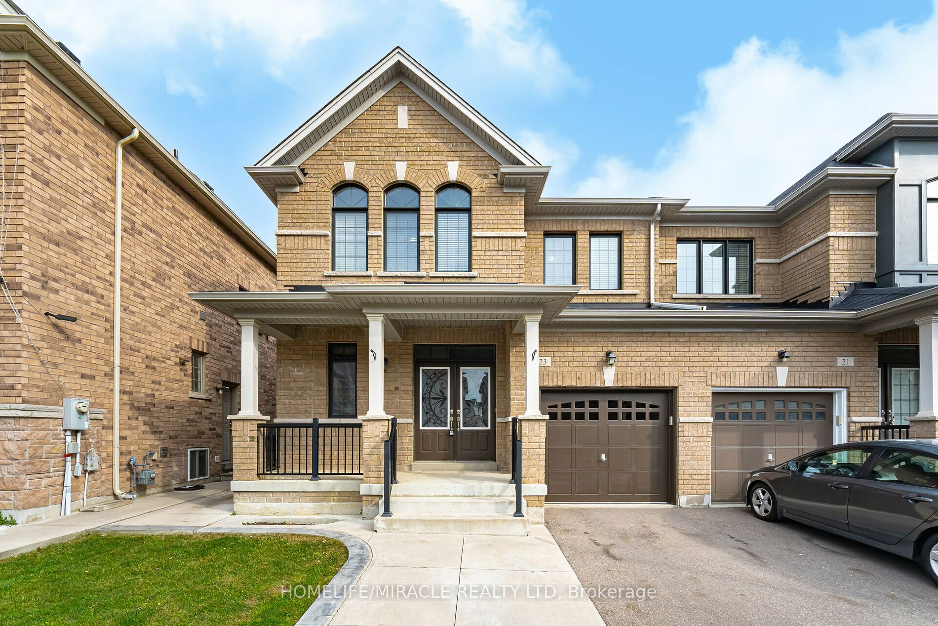 23 Fringetree Rd, Brampton, Ontario, Sandringham-Wellington North