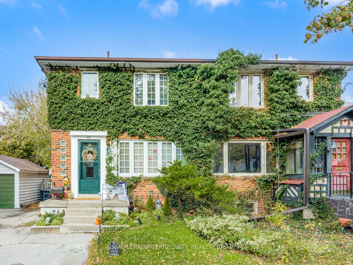 40 Brendwin Rd, Toronto, Ontario, Rockcliffe-Smythe