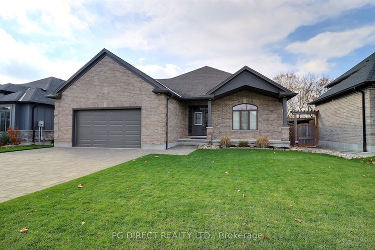 67 Caverhill Cres, Middlesex Centre, Ontario, Komoka