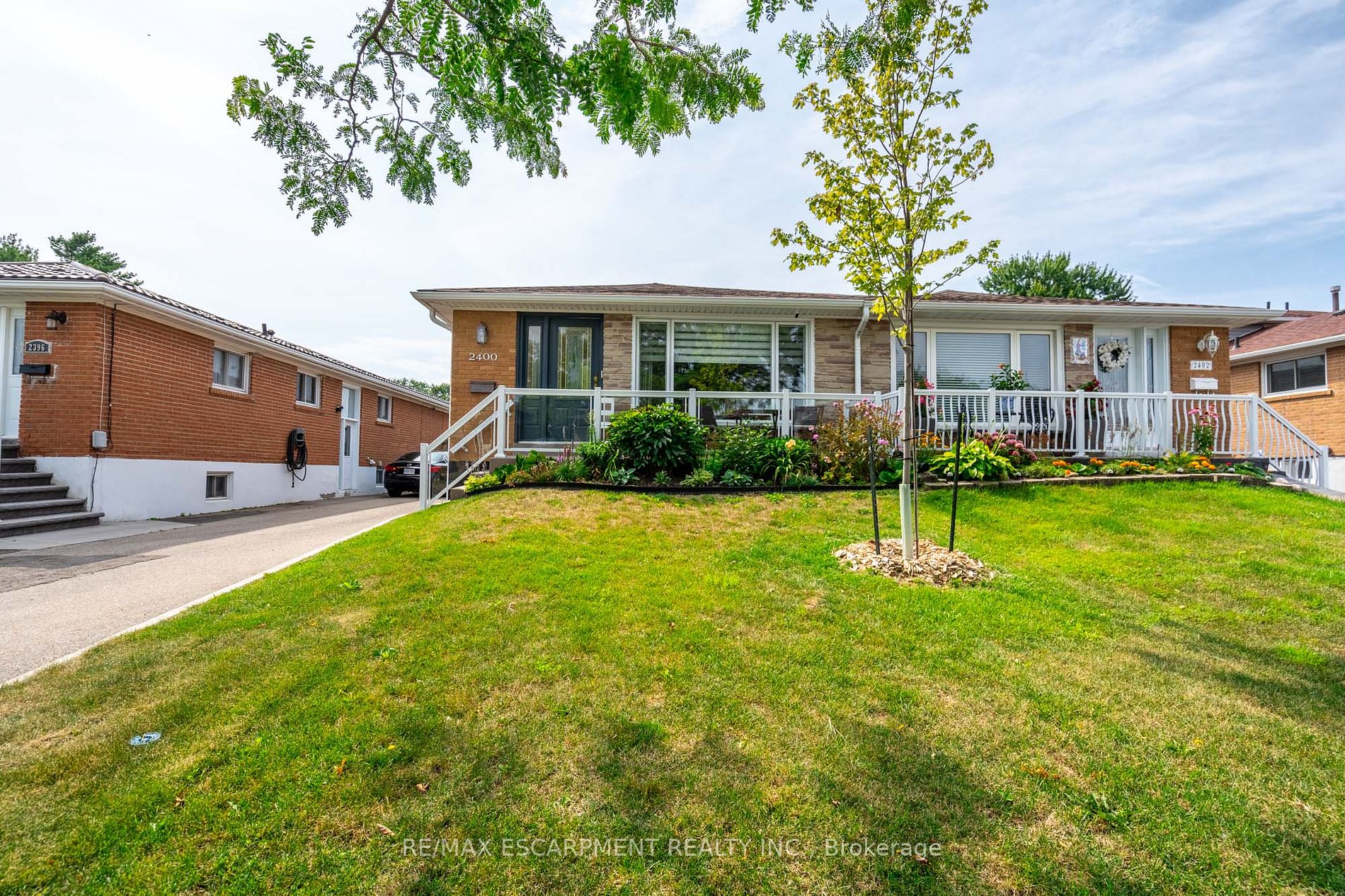 2400 Whaley Dr, Mississauga, Ontario, Cooksville