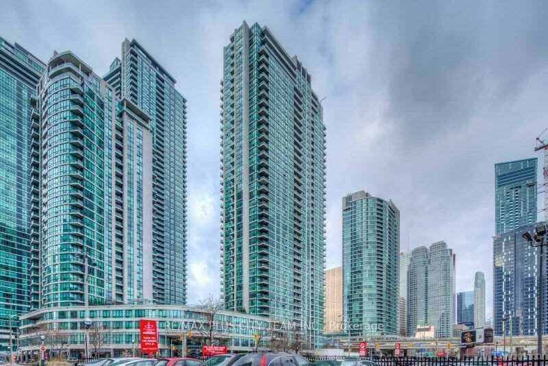 16 Yonge St, Toronto, Ontario, Waterfront Communities C1