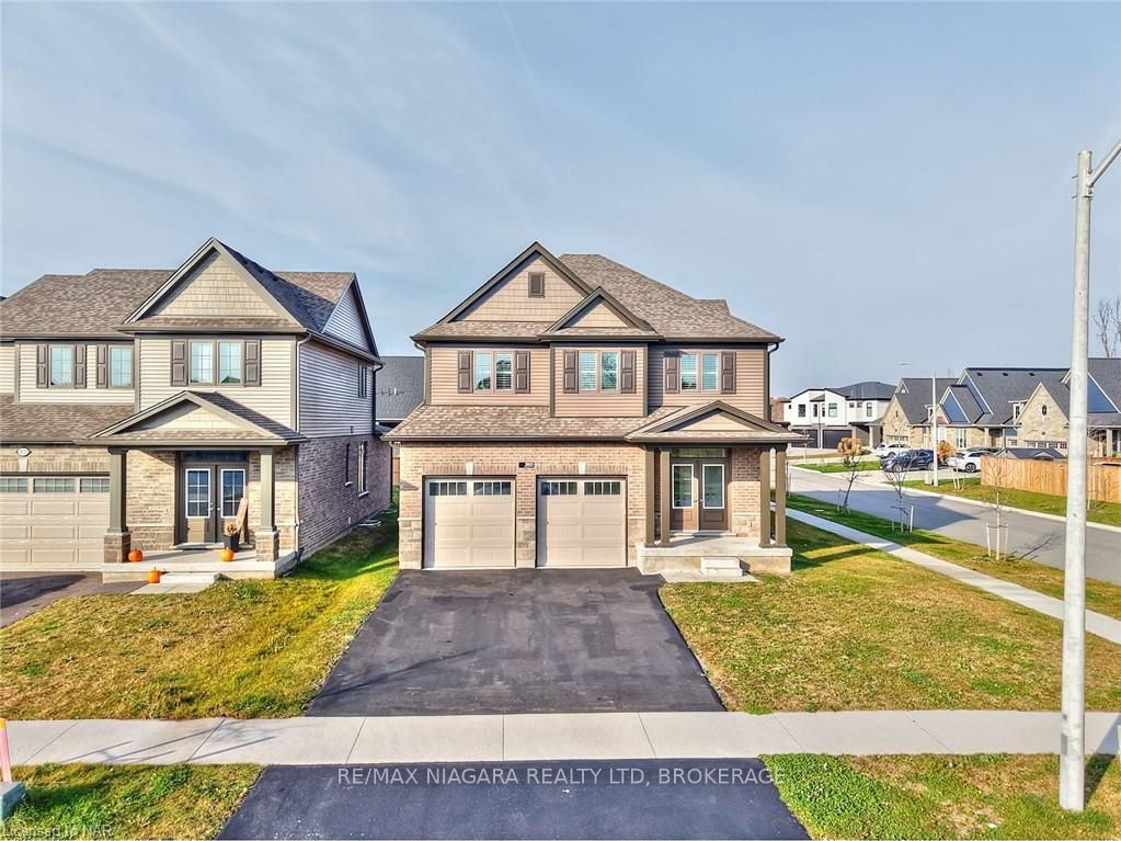 3823 SIMPSON Lane, Fort Erie, Ontario, 327 - Black Creek