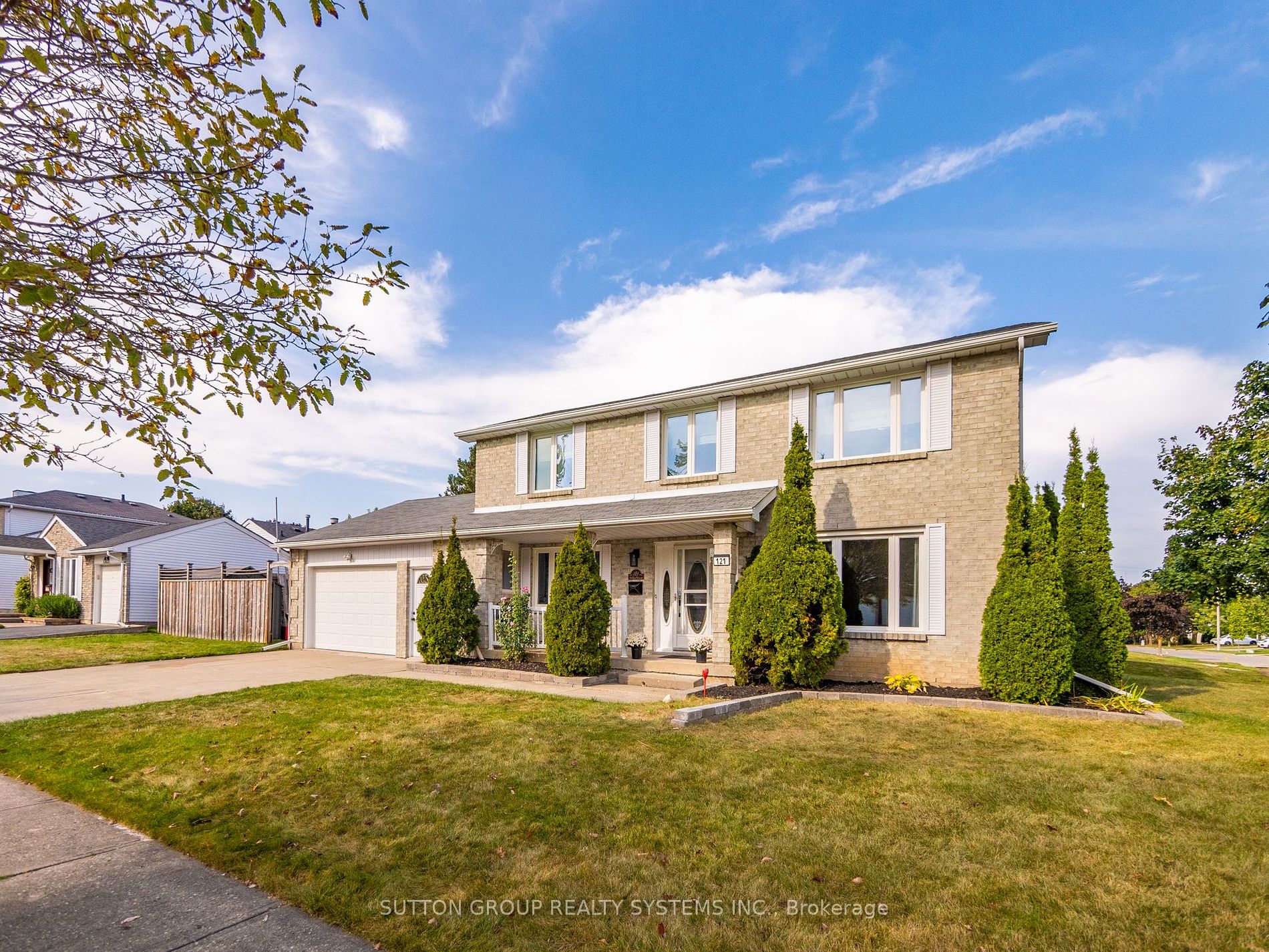 121 Parkland Cres, Kitchener, Ontario, 