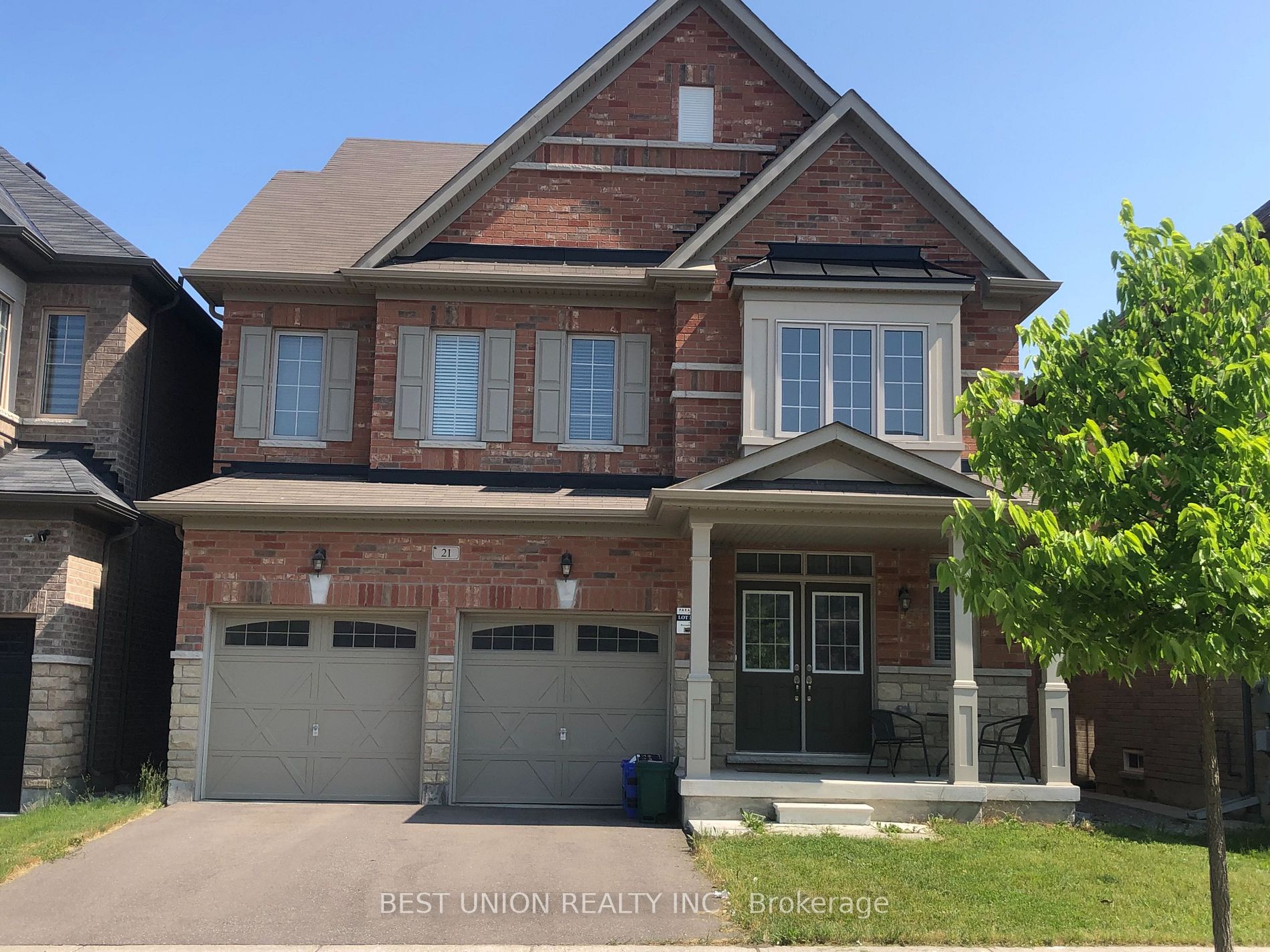 21 Beaconsfield Dr, Vaughan, Ontario, Kleinburg