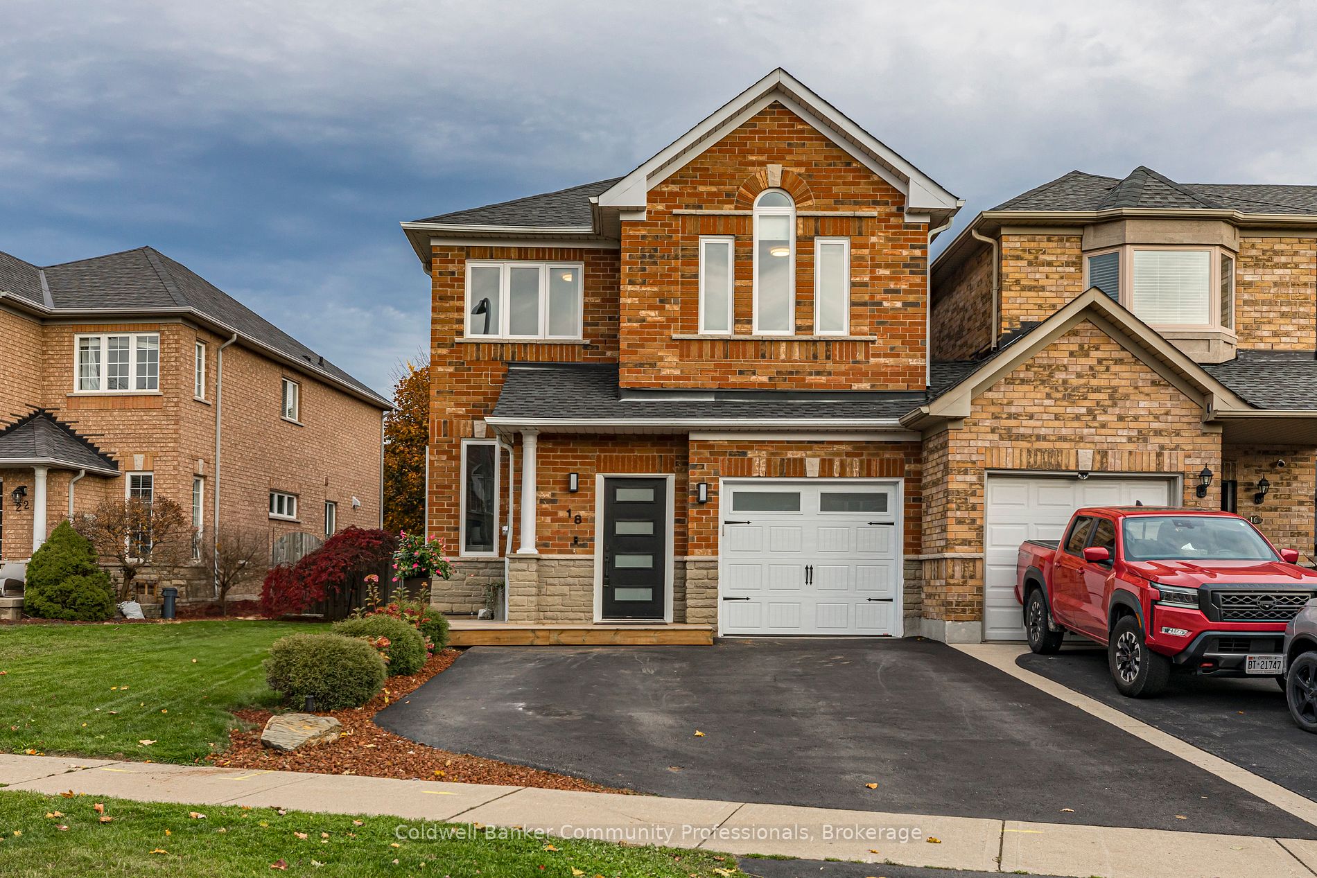 18 Moore Cres, Hamilton, Ontario, Ancaster