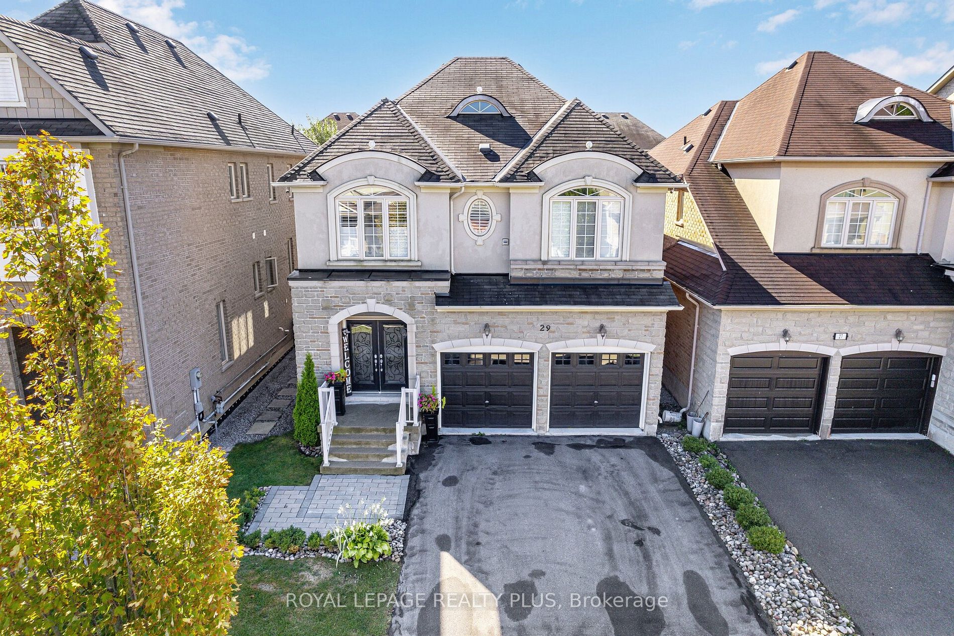 29 Township Ave, Richmond Hill, Ontario, Jefferson