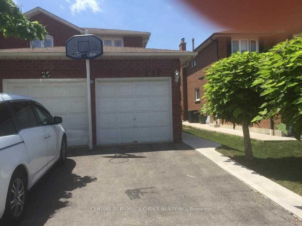 25 Newport St, Brampton, Ontario, Westgate