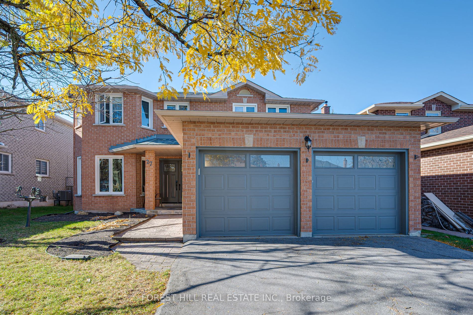 27 Doris Cres, Newmarket, Ontario, Bristol-London