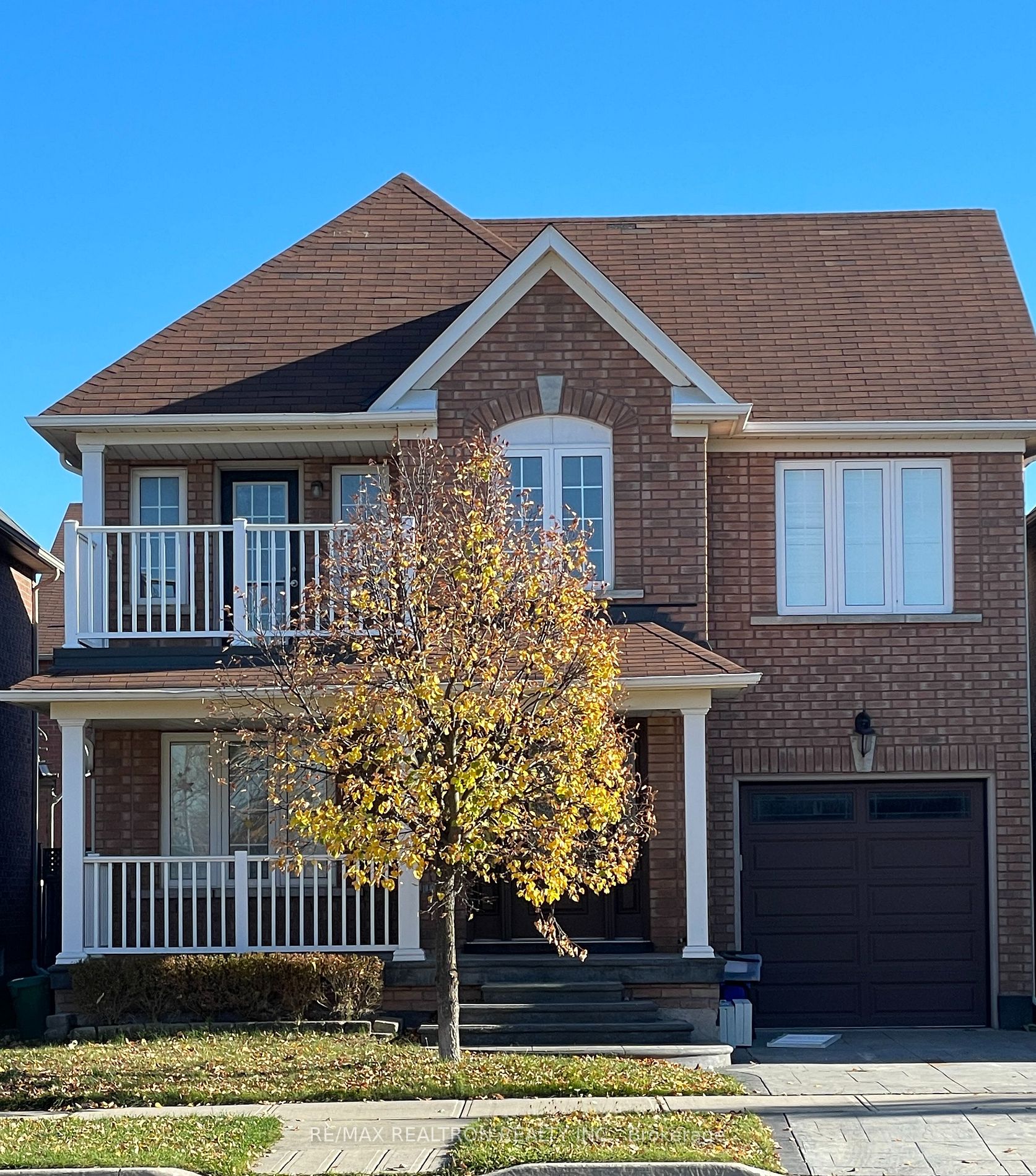 2272 Fairmount Dr, Oakville, Ontario, West Oak Trails