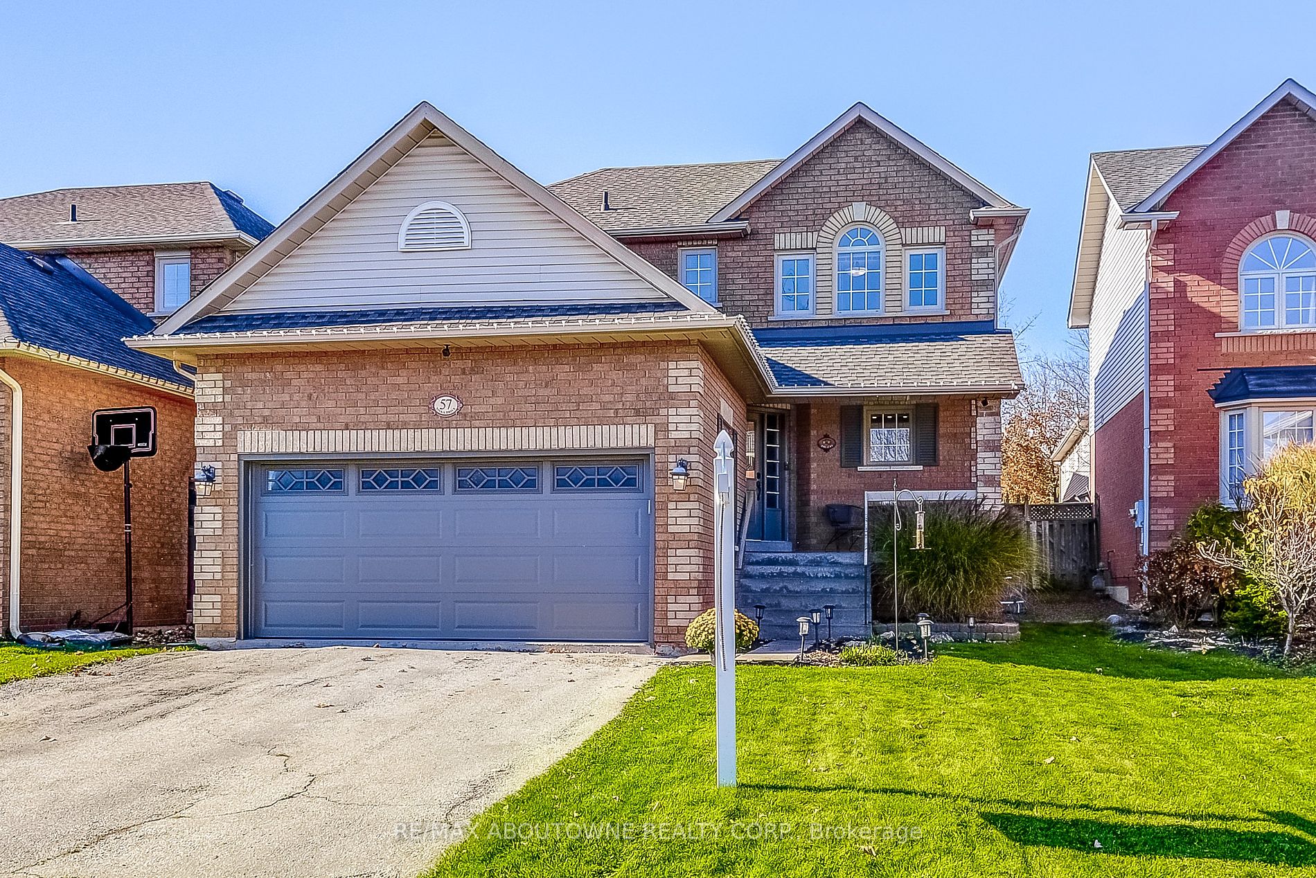 57 NISKA Dr, Hamilton, Ontario, Waterdown