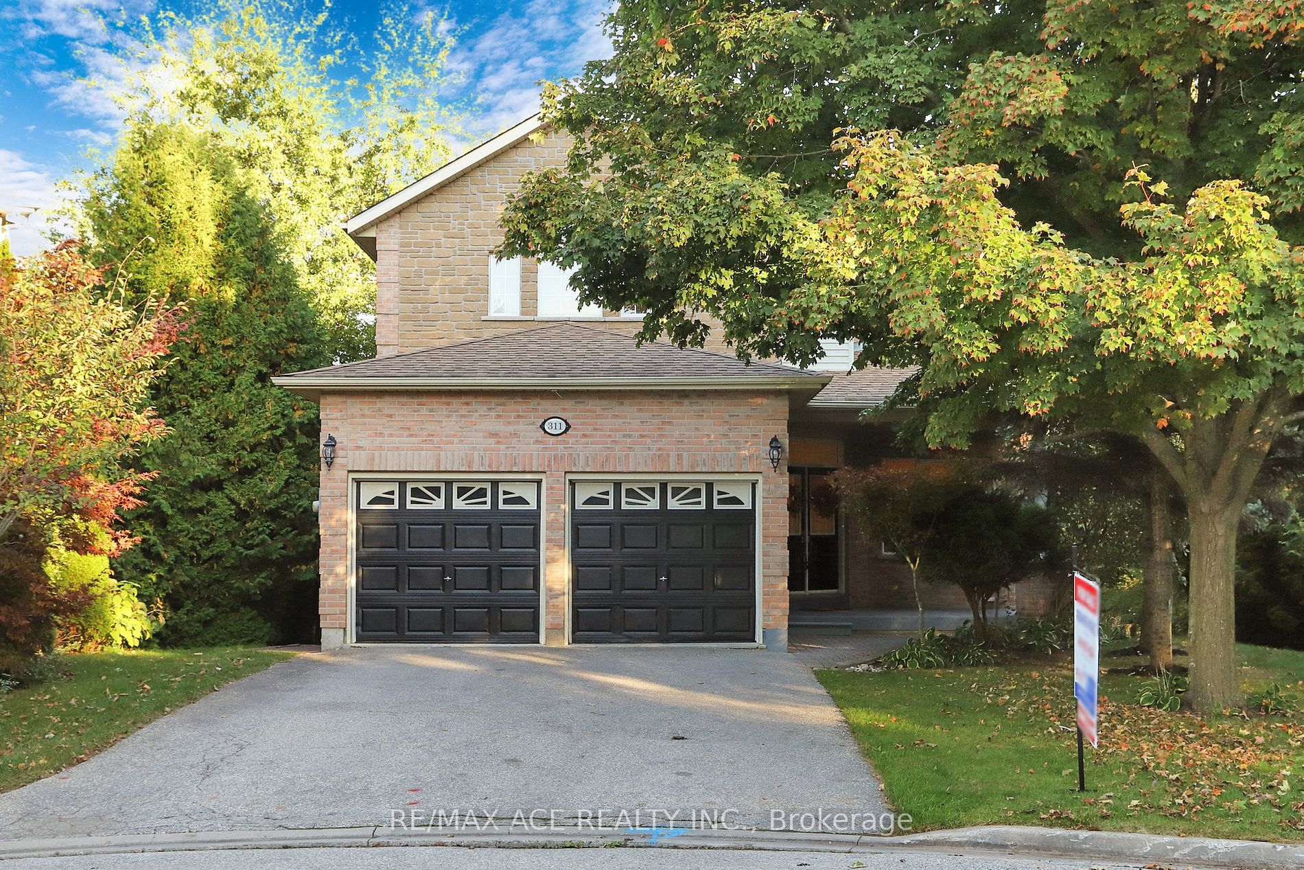 311 Sheridan Crt, Newmarket, Ontario, Gorham-College Manor