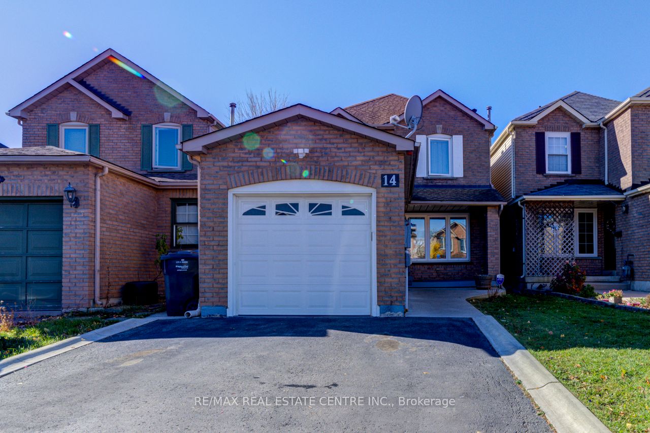 14 Solway Ave, Brampton, Ontario, Heart Lake East