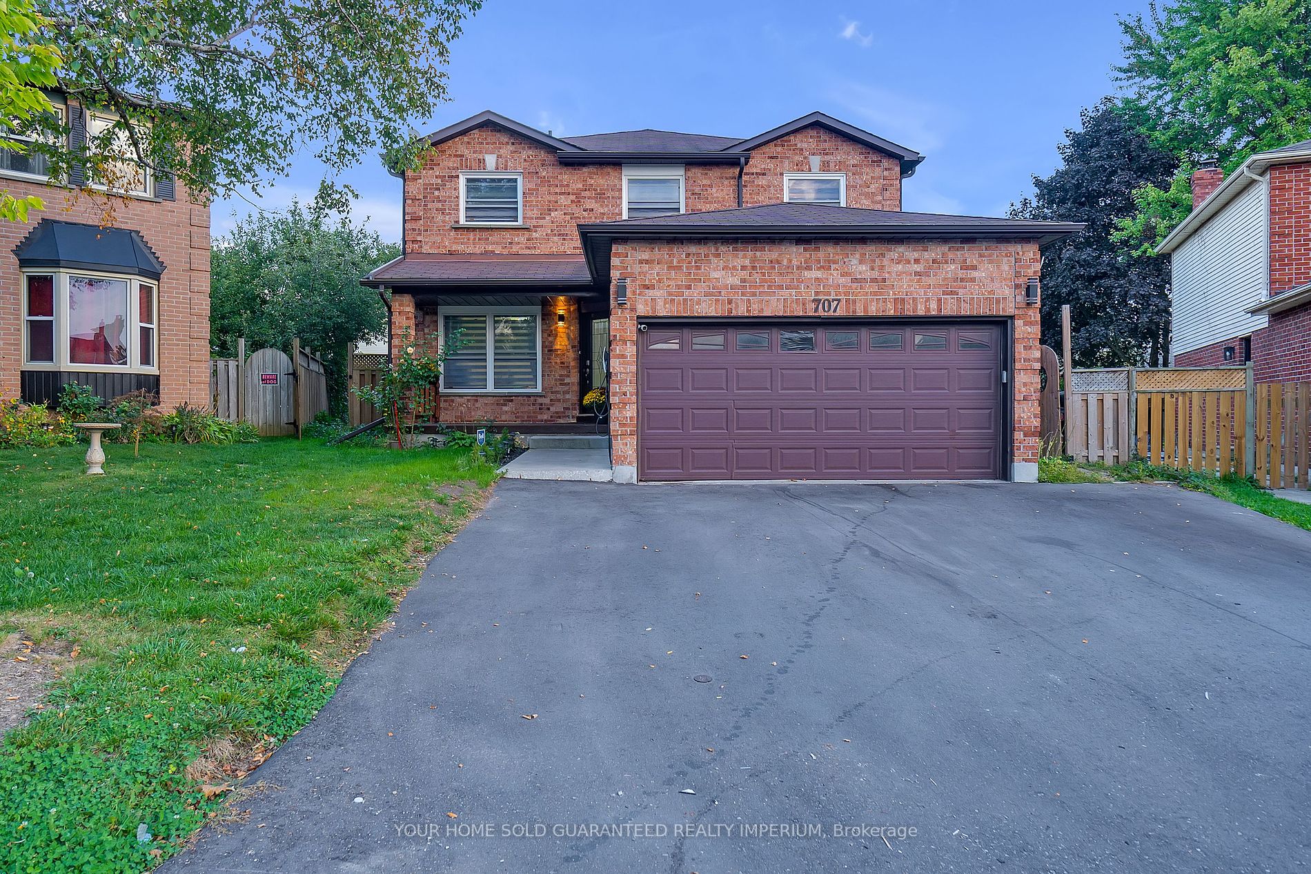 707 Mountjoy Crt, Oshawa, Ontario, Pinecrest