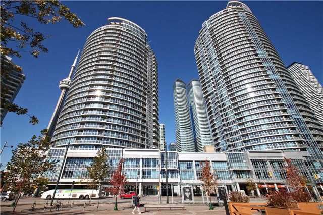 208 Queens Quay  W, Toronto, Ontario, Waterfront Communities C1