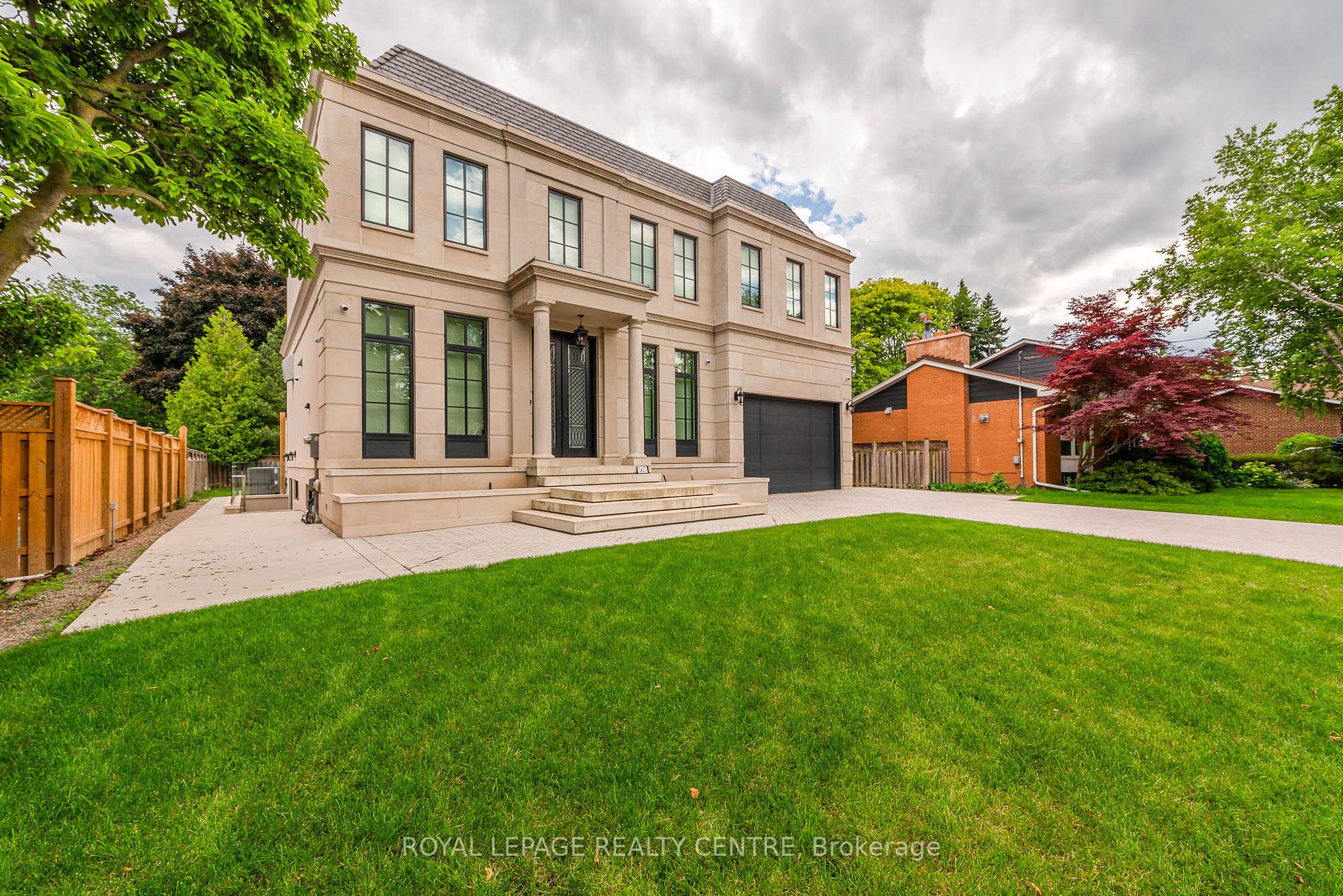 2421 Arbordale Dr, Mississauga, Ontario, Cooksville