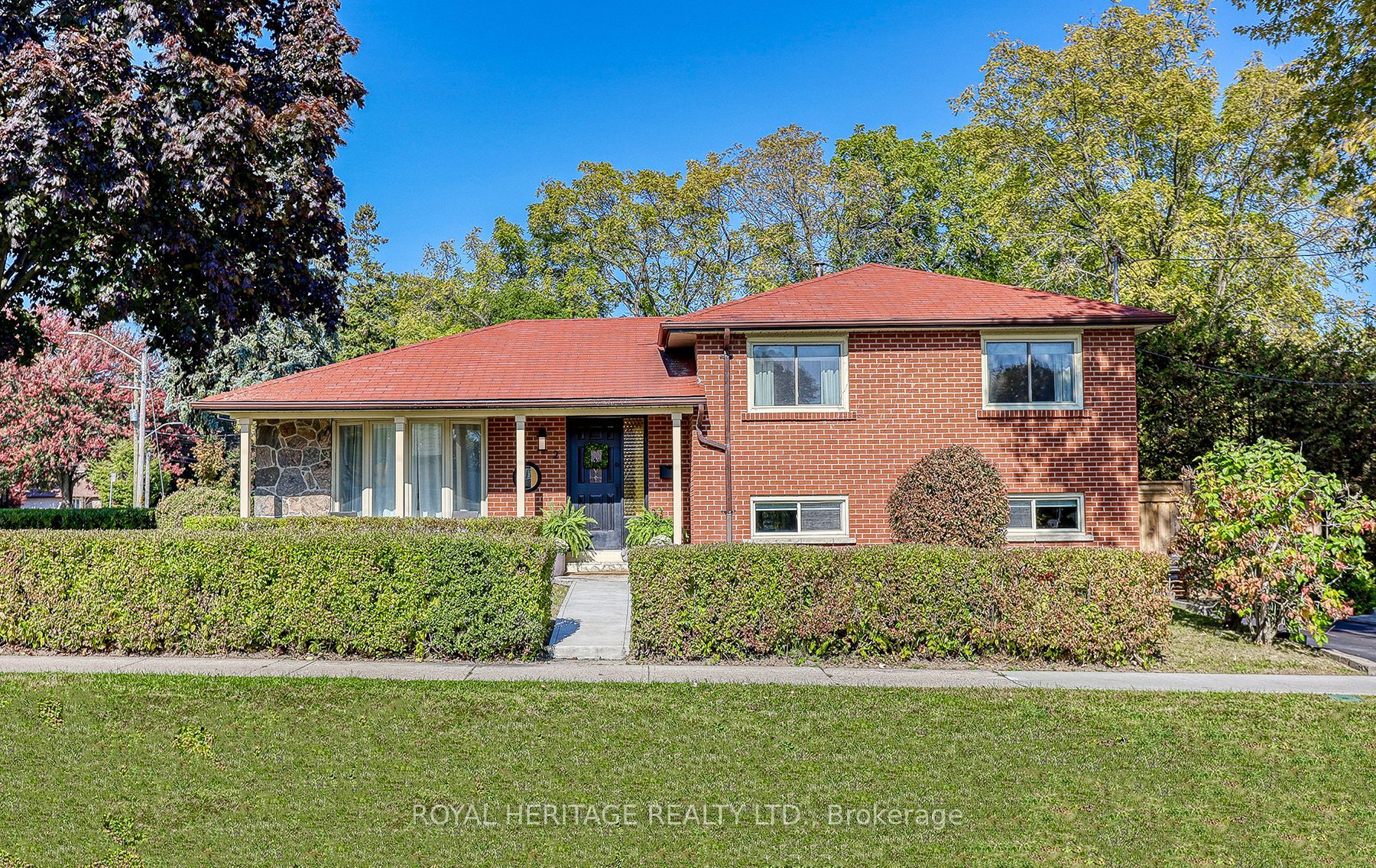 2 Fordover Dr, Toronto, Ontario, Guildwood