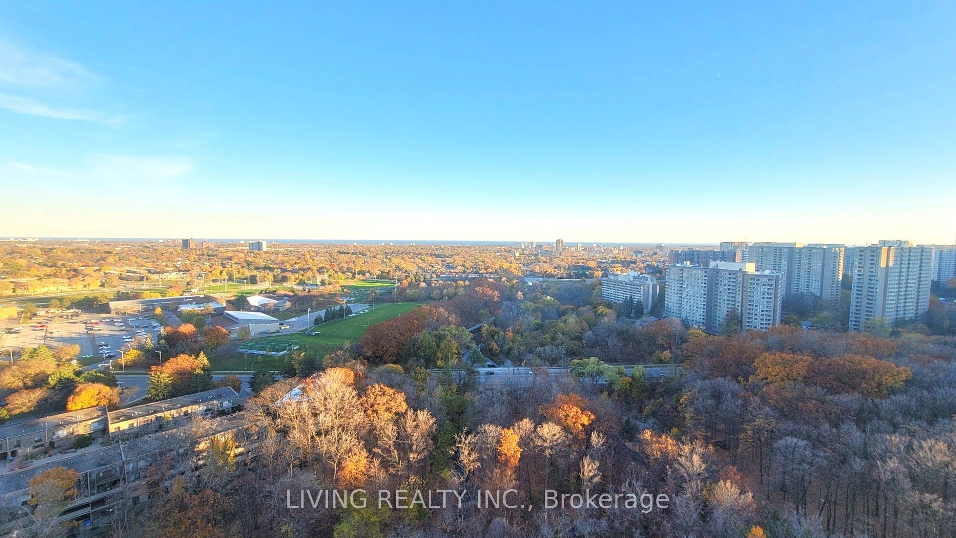 202 Burnhamthorpe Rd E, Mississauga, Ontario, Mississauga Valleys