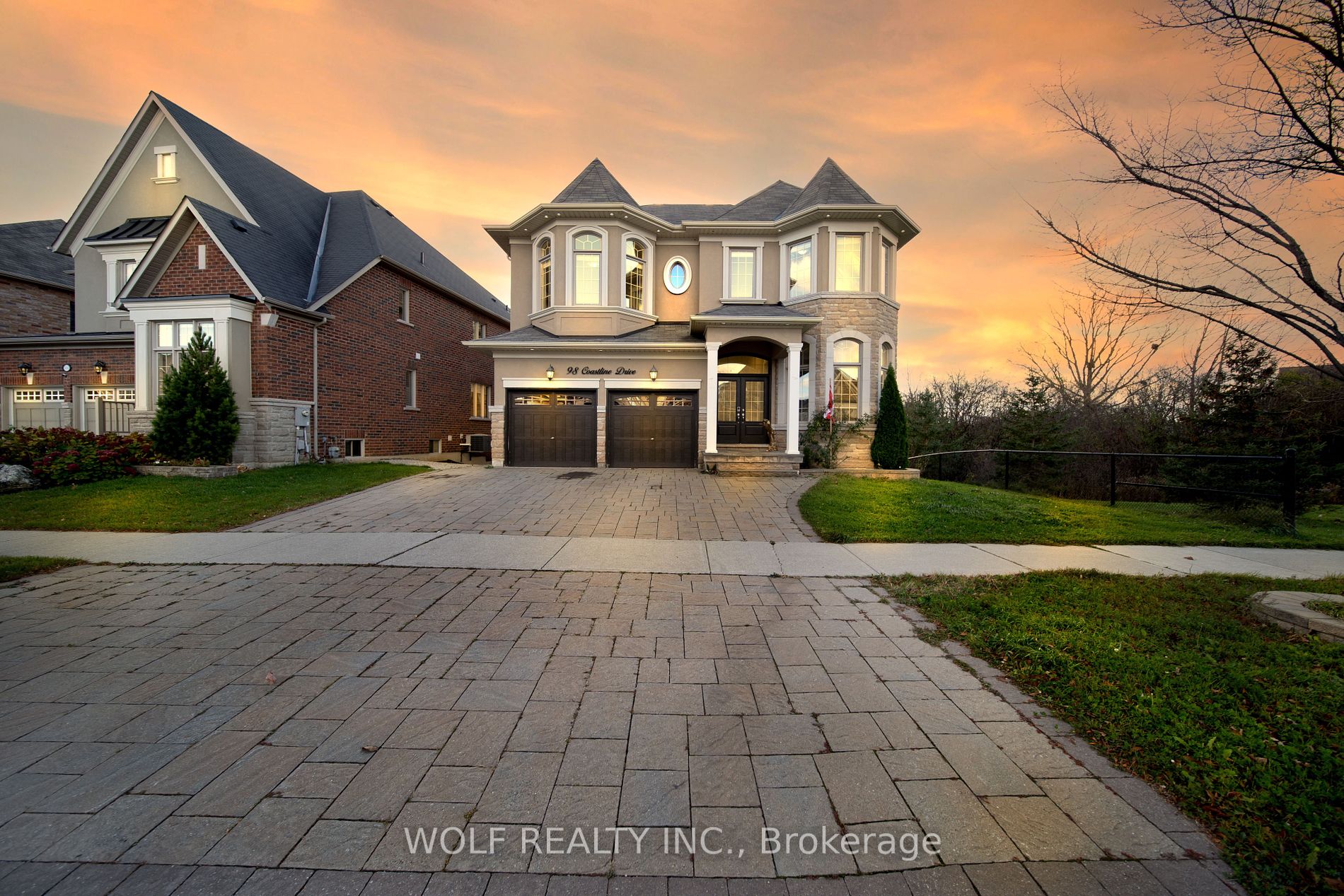 98 Coastline Dr, Brampton, Ontario, Bram West