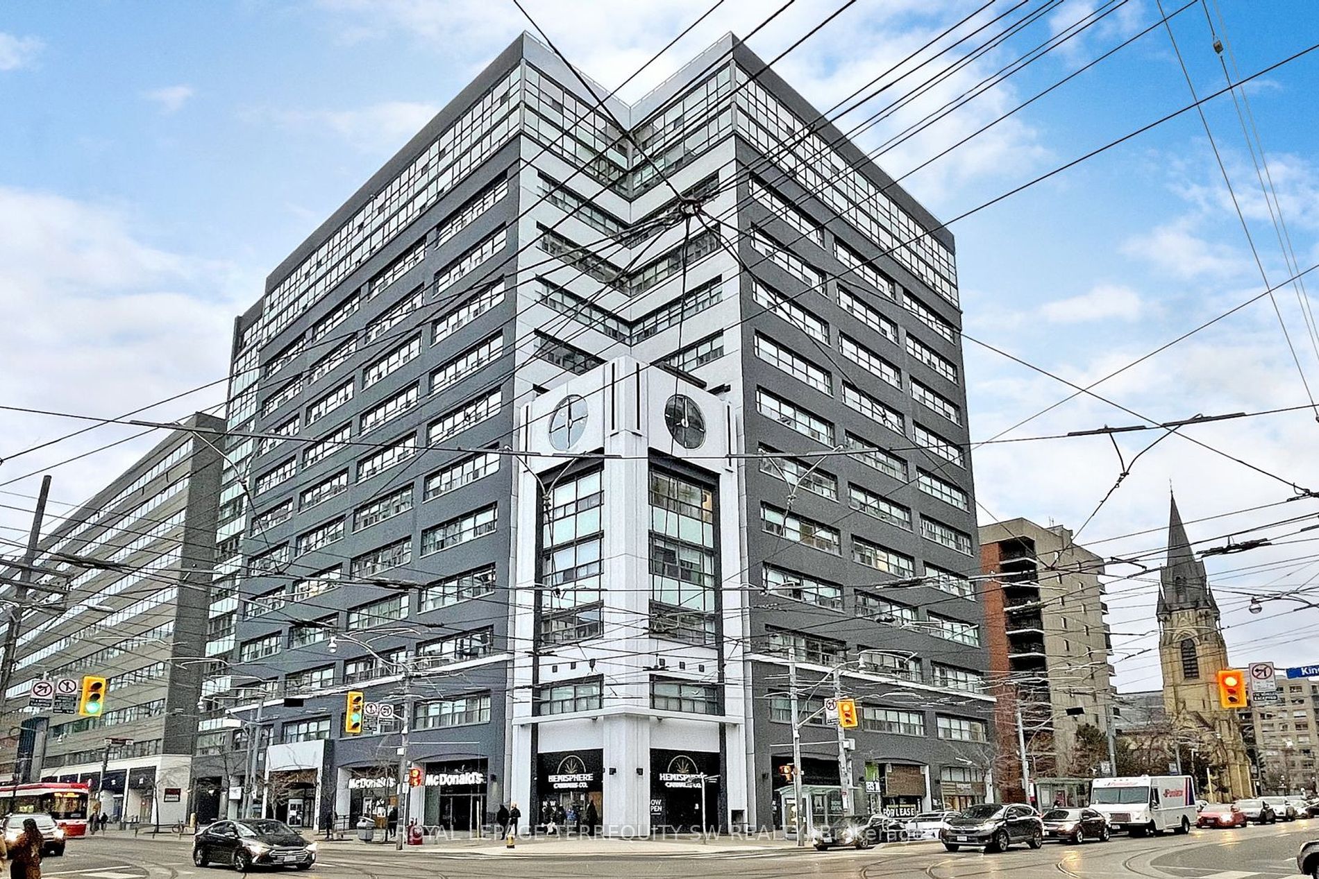 700 King St W, Toronto, Ontario, Niagara