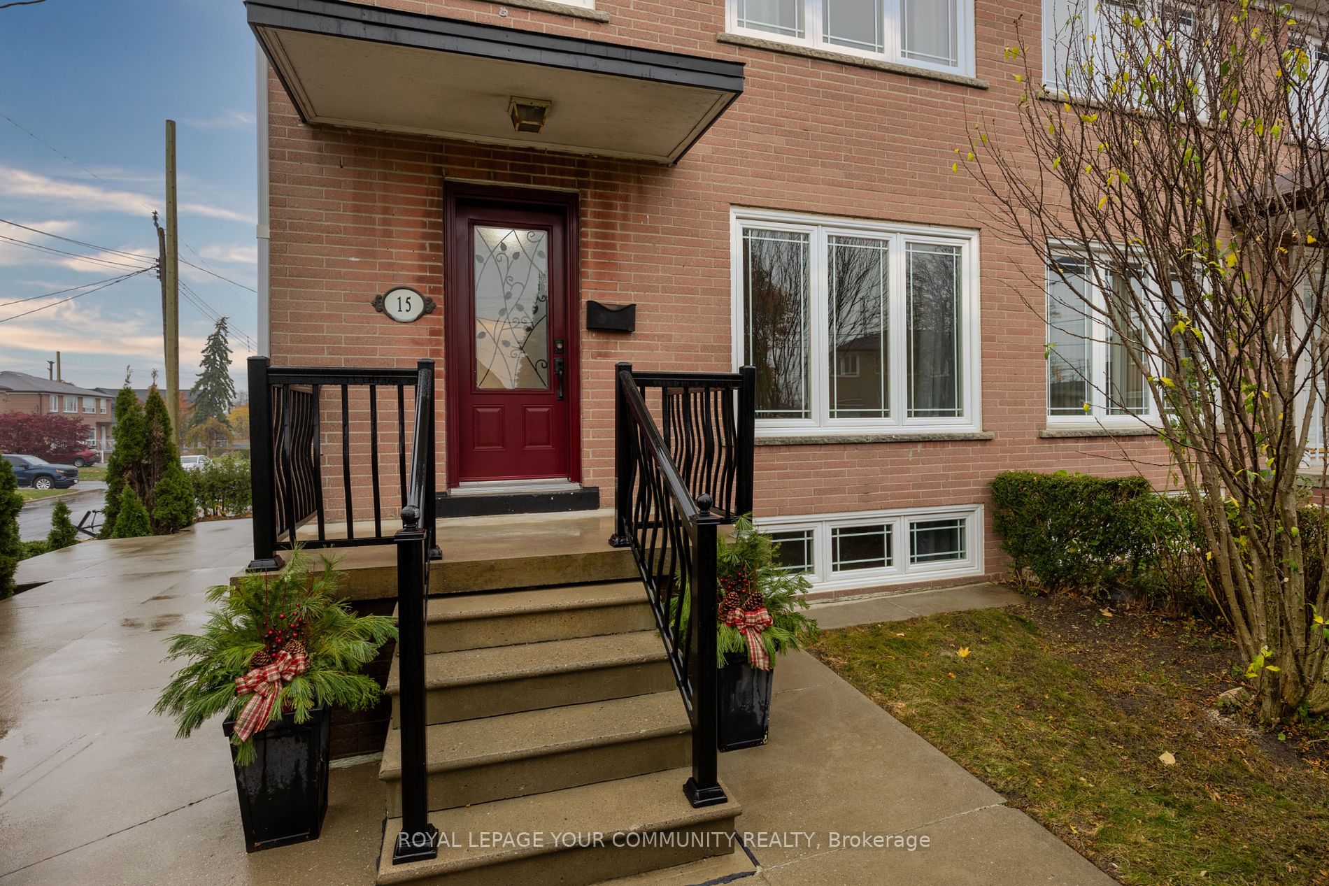 15 Brigham Crt, Toronto, Ontario, Elms-Old Rexdale