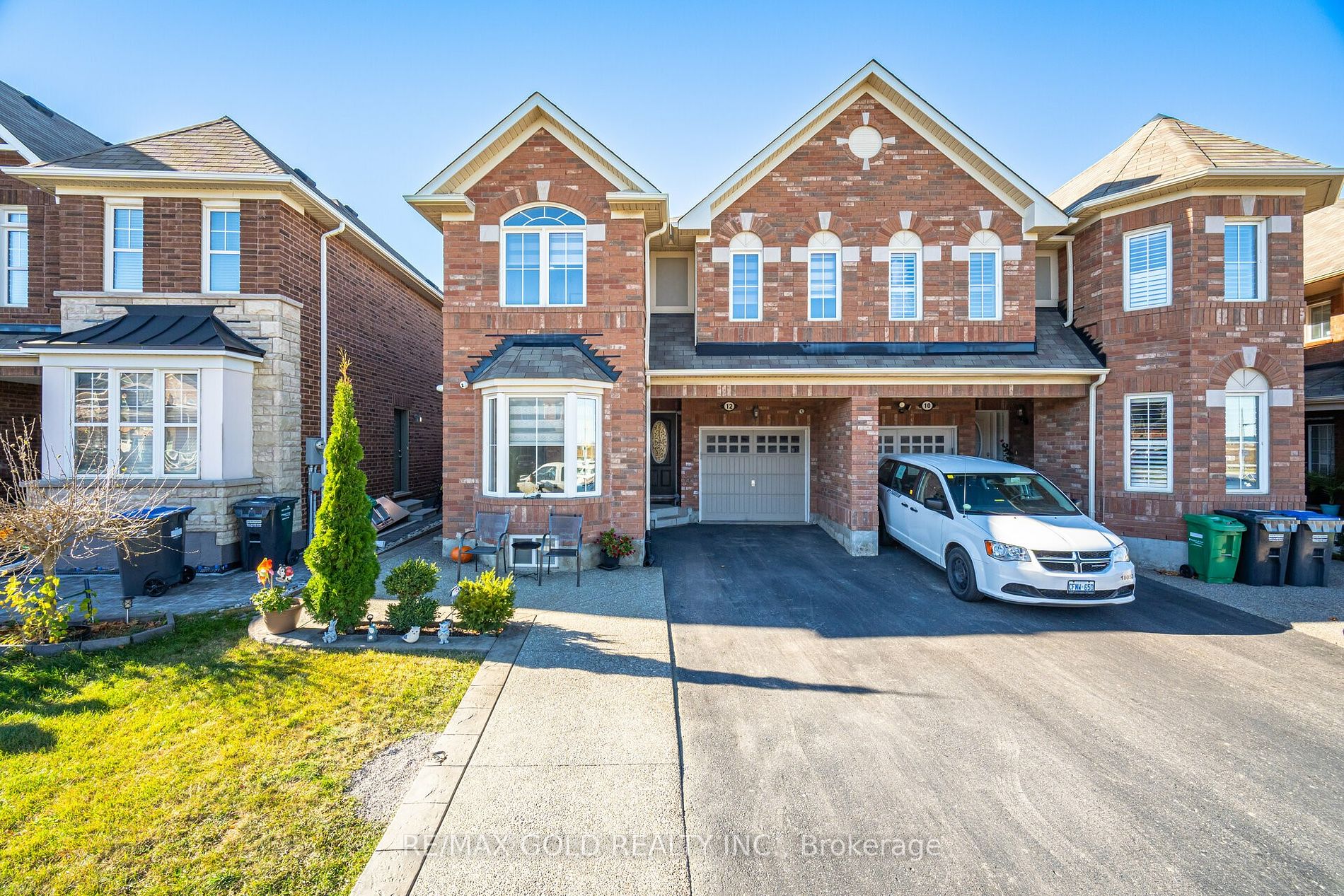 12 Apple Valley Way, Brampton, Ontario, Bram East