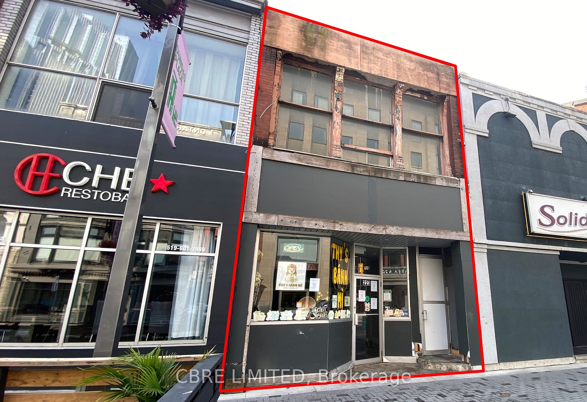 221-223 Dundas St, Middlesex, Ontario