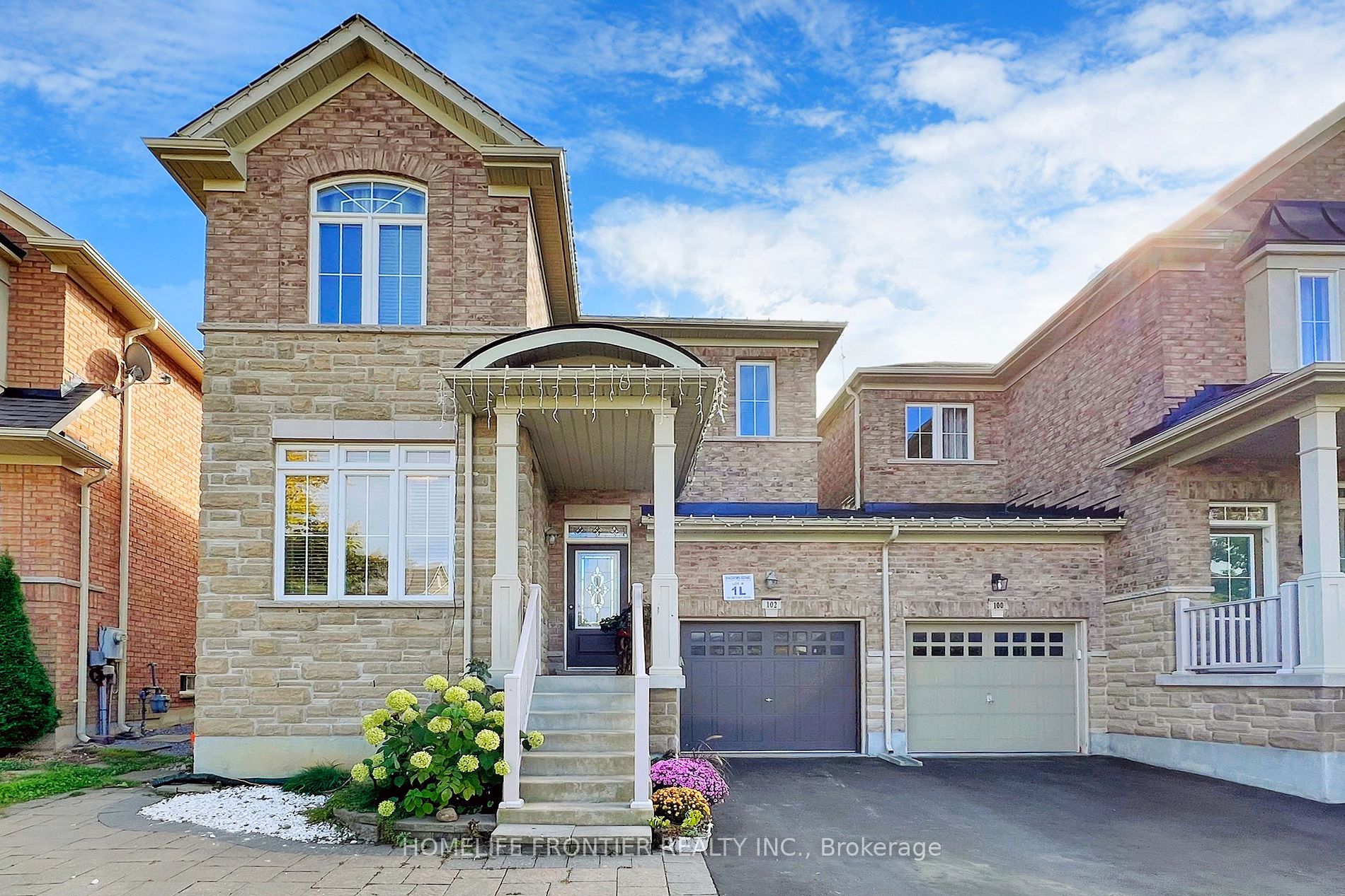 102 Betony Dr, Richmond Hill, Ontario, Oak Ridges