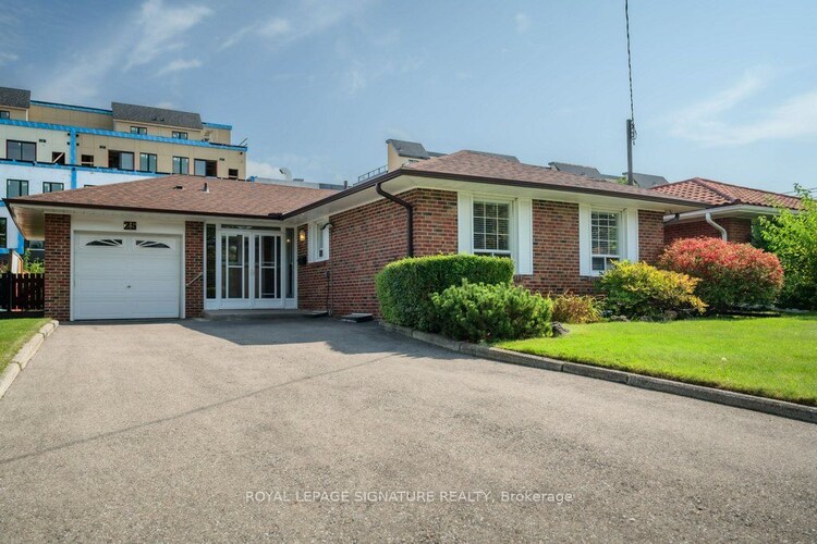 25 Wigmore Dr, Toronto, Ontario, Victoria Village