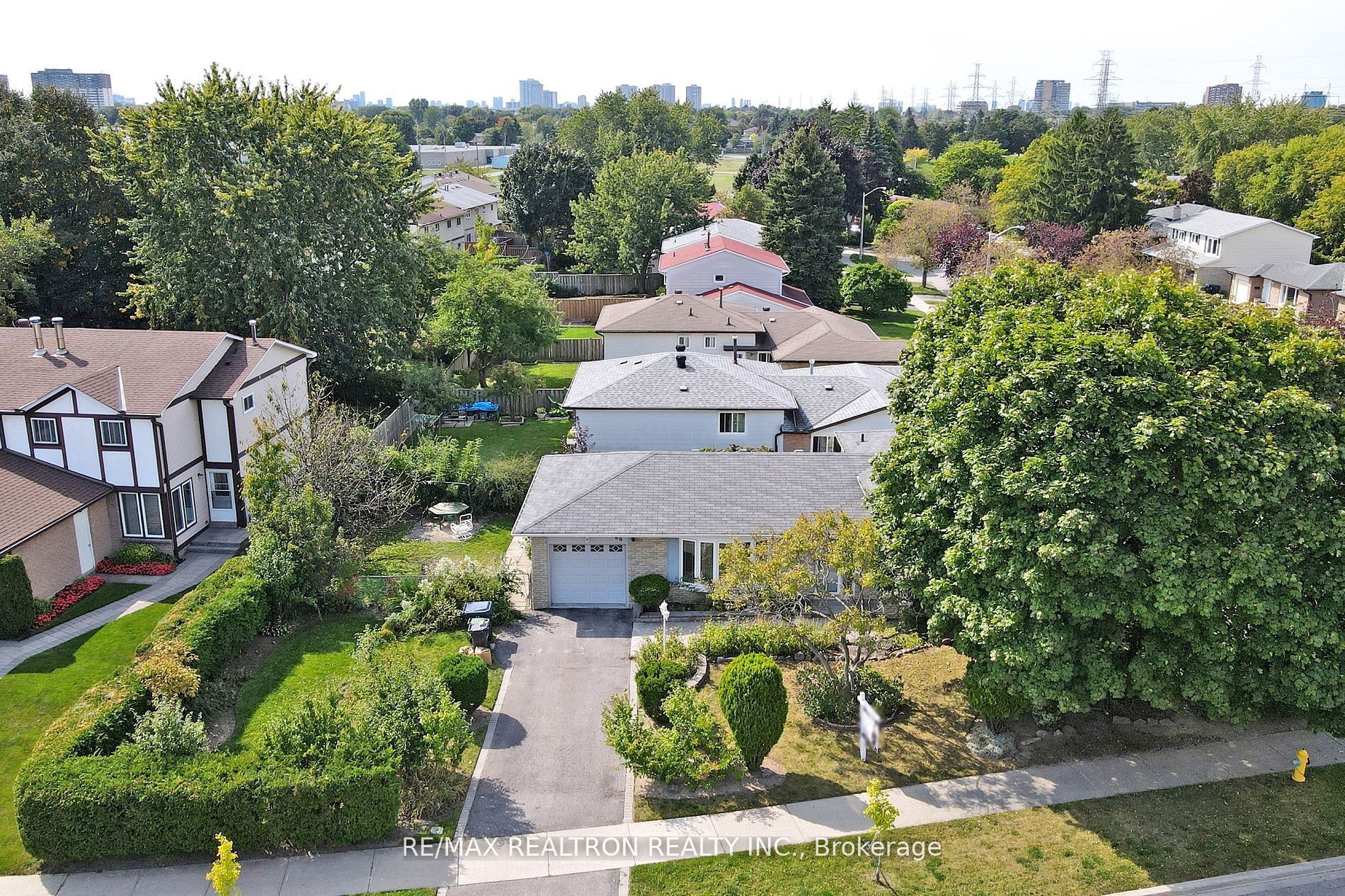 66 La Peer Blvd, Toronto, Ontario, L'Amoreaux