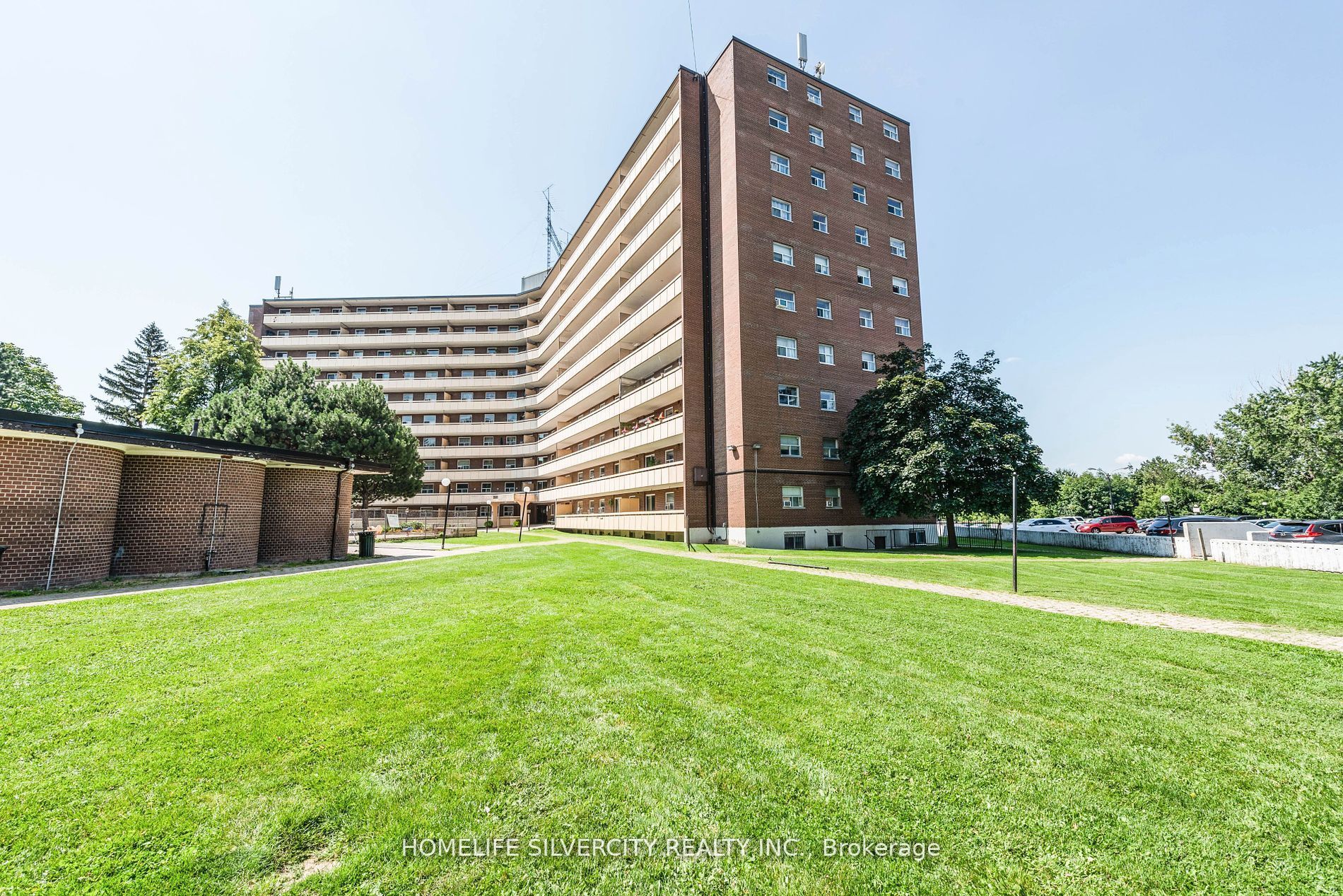 3555 Derry Rd E, Mississauga, Ontario, Malton