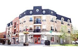 15160 Yonge St, Aurora, Ontario, Aurora Village