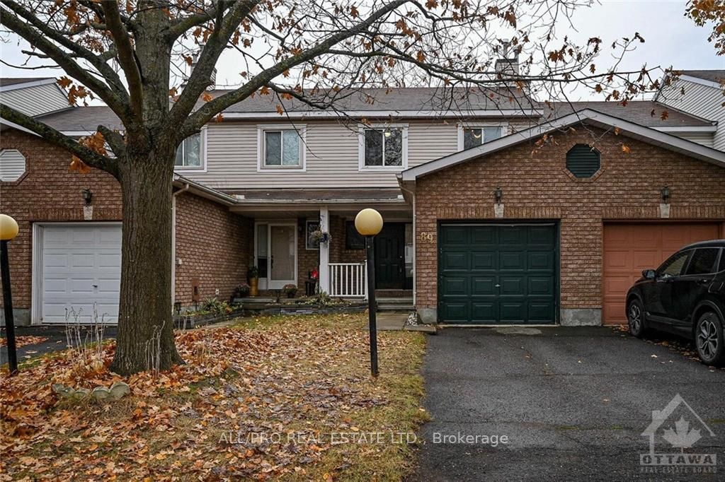 89 MARKLAND Cres, Barrhaven, Ontario, 7710 - Barrhaven East