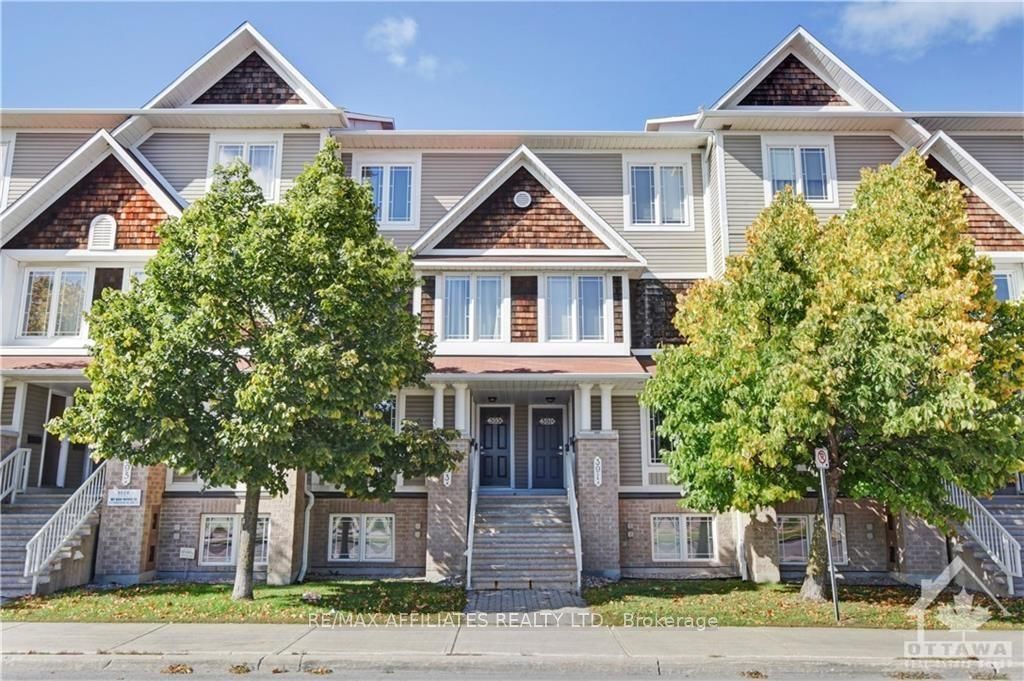 393 CHAPMAN MILLS Dr, Barrhaven, Ontario, 7709 - Barrhaven - Strandherd