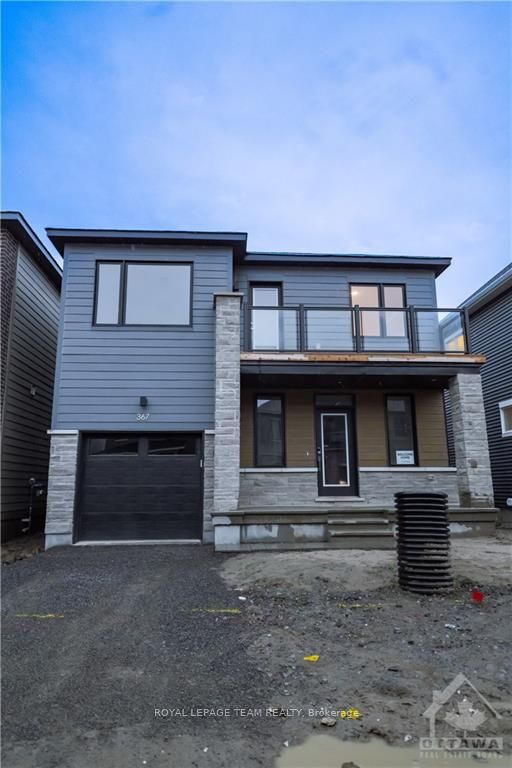 367 PENINSULA Rd, Barrhaven, Ontario, 7704 - Barrhaven - Heritage Park