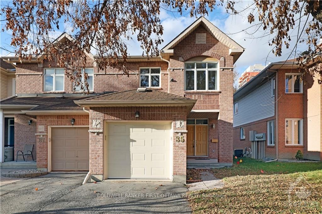 35 HEMMINGWOOD Way, South of Baseline to Knoxdale, Ontario, 7607 - Centrepointe