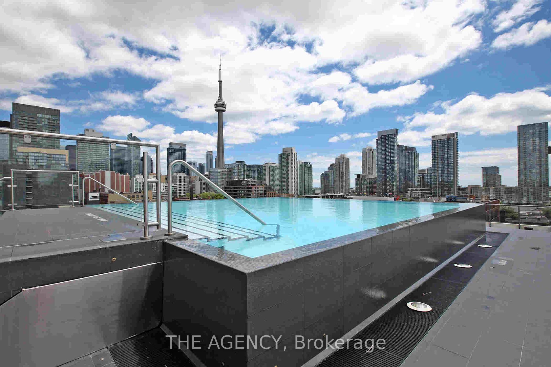 560 King St W, Toronto, Ontario, Waterfront Communities C1