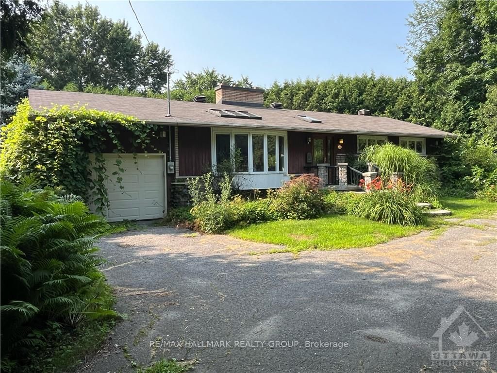 49 DELONG Dr, Beacon Hill North - South and Area, Ontario, 2101 - Rothwell Heights