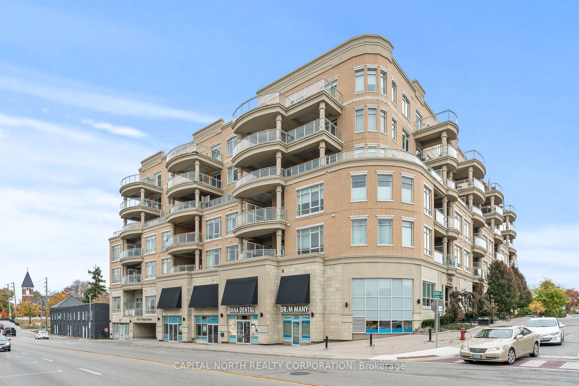 15277 Yonge St, Aurora, Ontario, Aurora Village