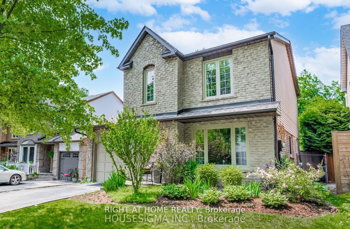 3315 Victoria St, Oakville, Ontario, Bronte West