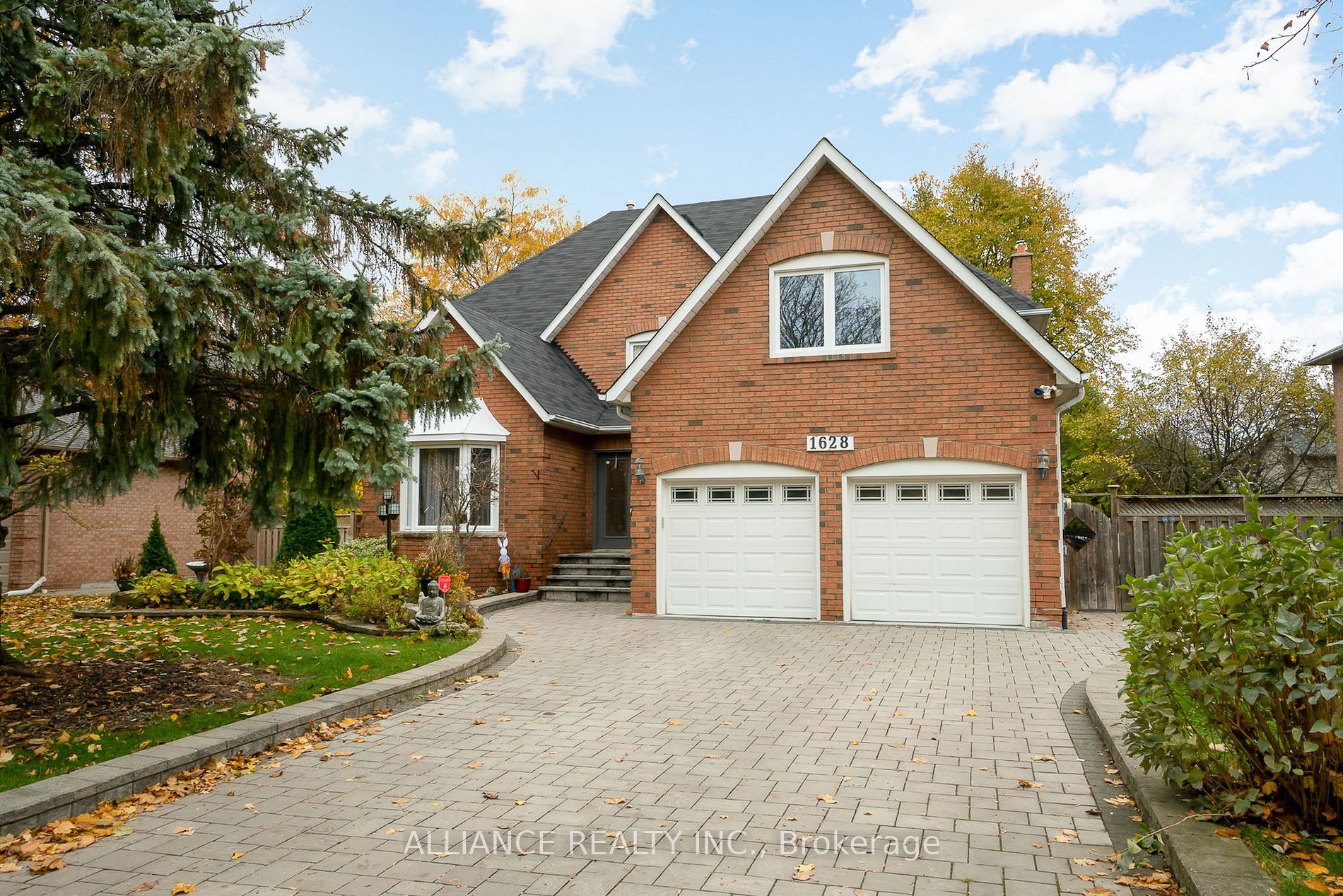 1628 Tipperary Crt W, Mississauga, Ontario, Sheridan