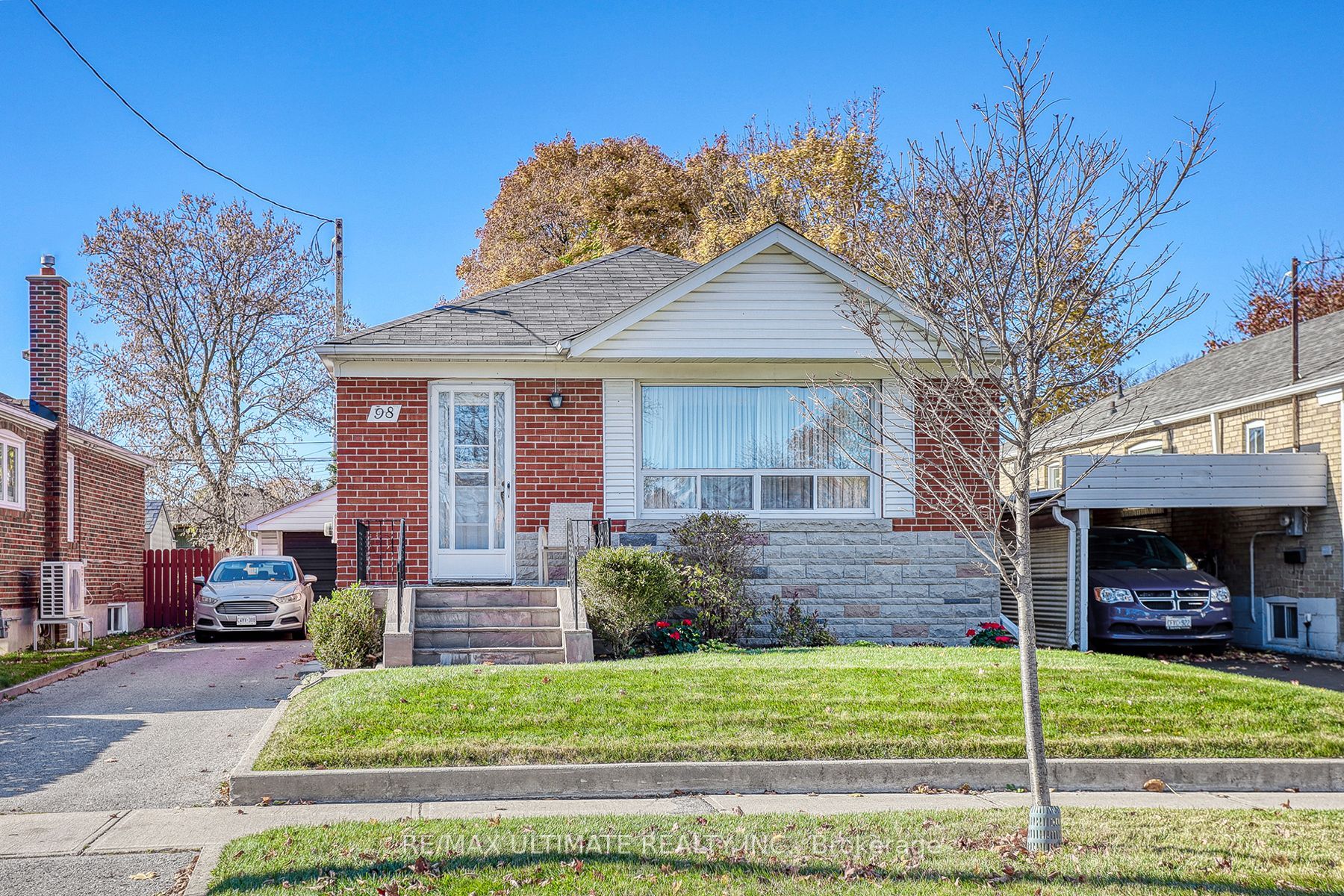 98 Portsdown Rd, Toronto, Ontario, Dorset Park