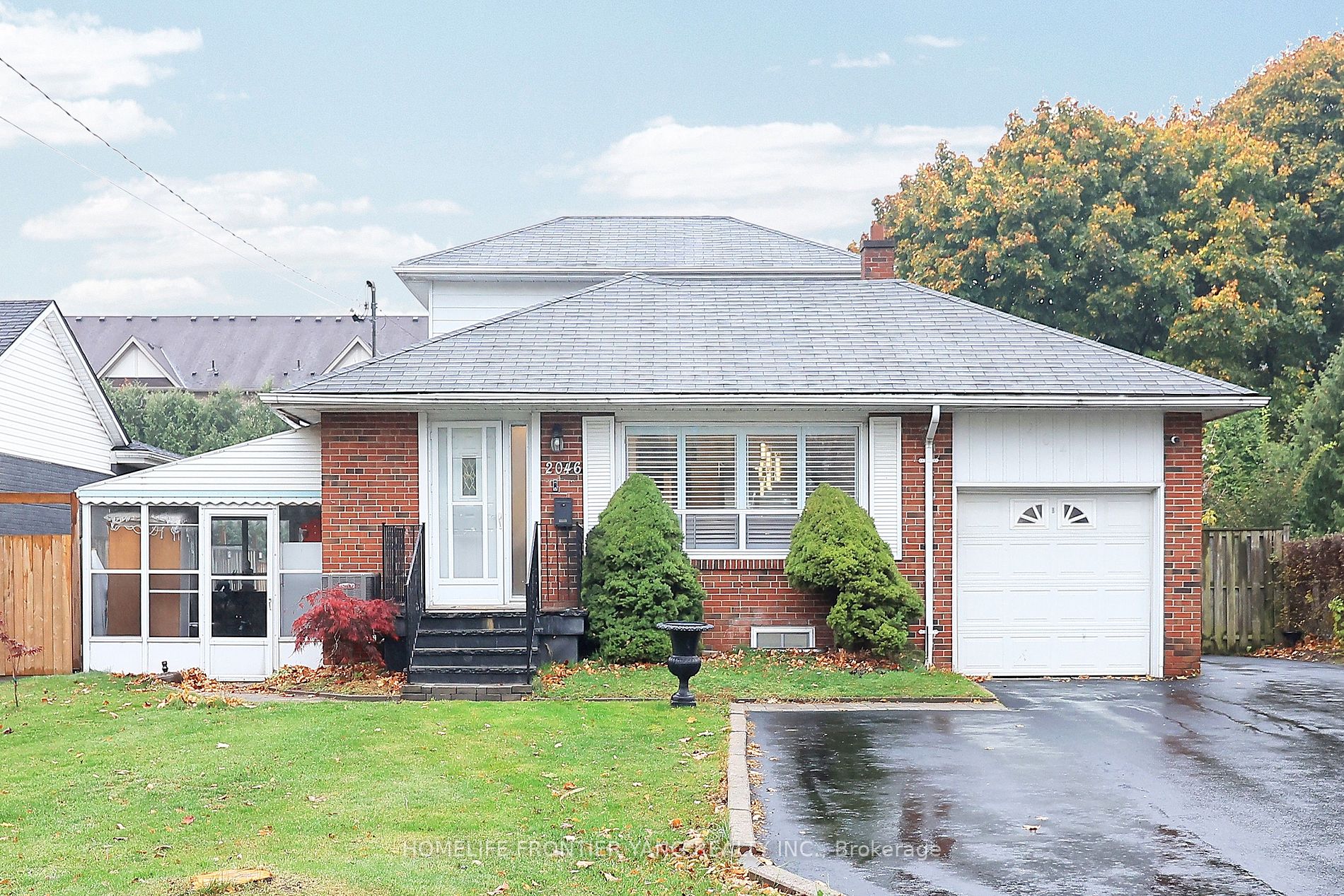 2046 Munden Rd, Mississauga, Ontario, Cooksville