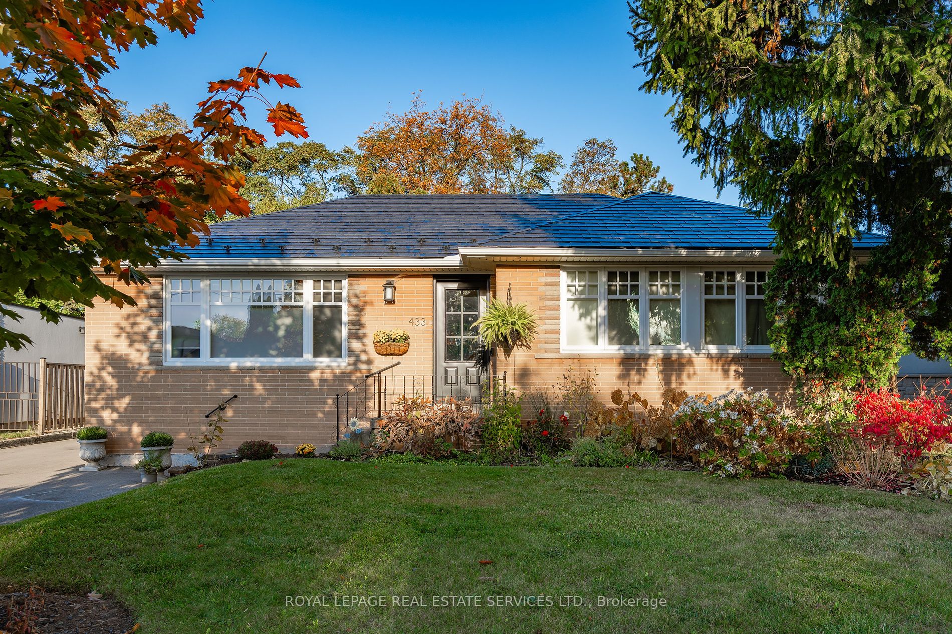 433 PINEGROVE Rd, Oakville, Ontario, Bronte East