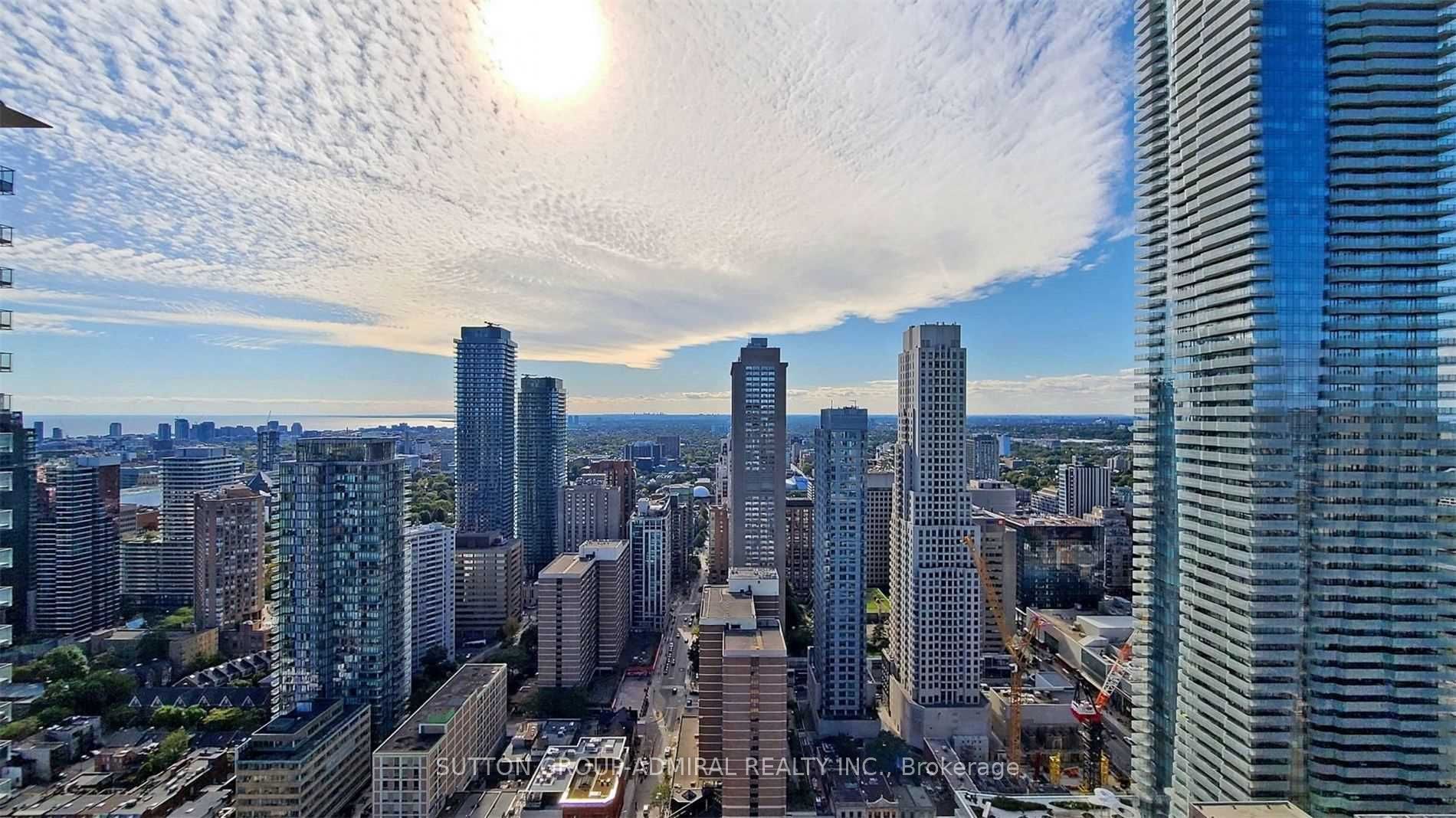 42 CHARLES St, Toronto, Ontario, Church-Yonge Corridor