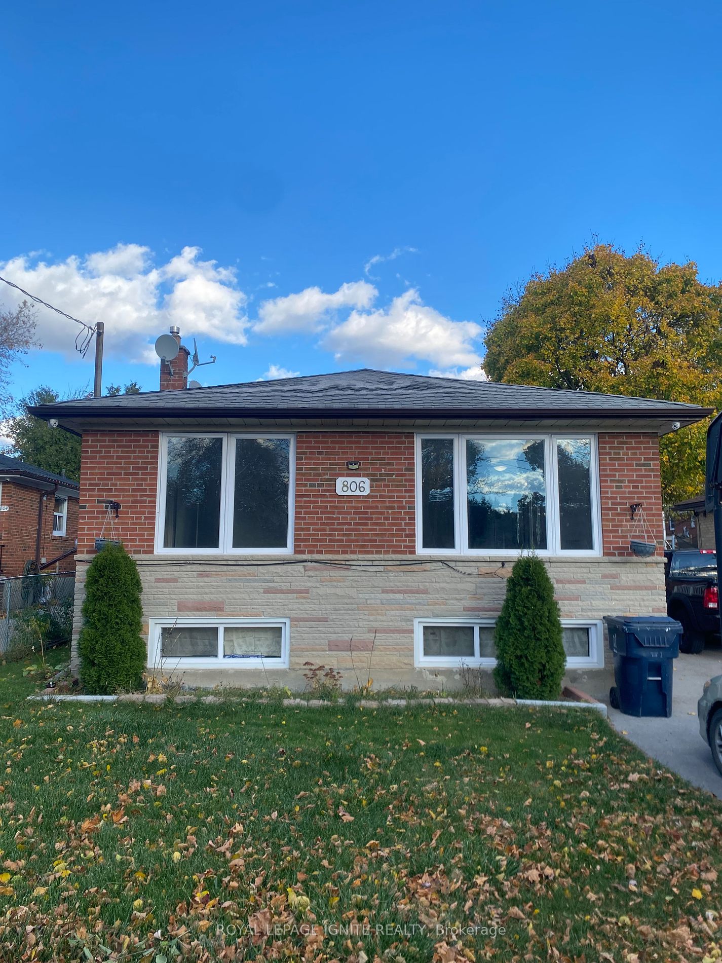 806 Brimorton Dr, Toronto, Ontario, Woburn