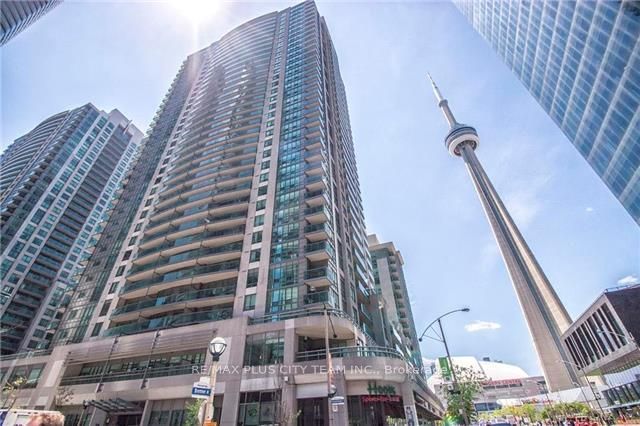 30 Grand Trunk Cres, Toronto, Ontario, Waterfront Communities C1