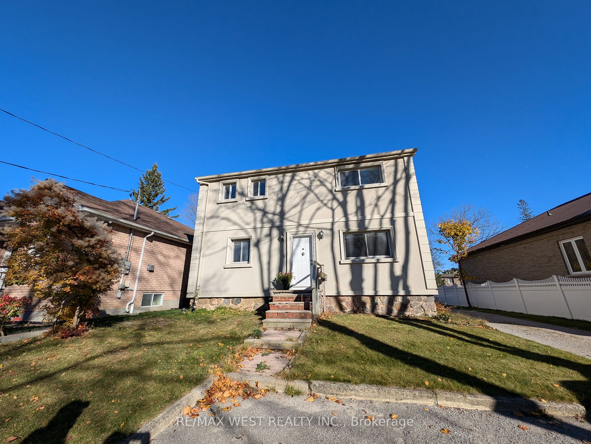 9 Atkinson Ave, Toronto, Ontario, West Hill